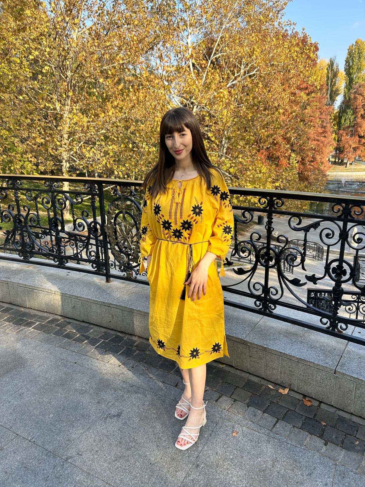 Rochie tradițională femei TM1550 *pânză galbenă* - S