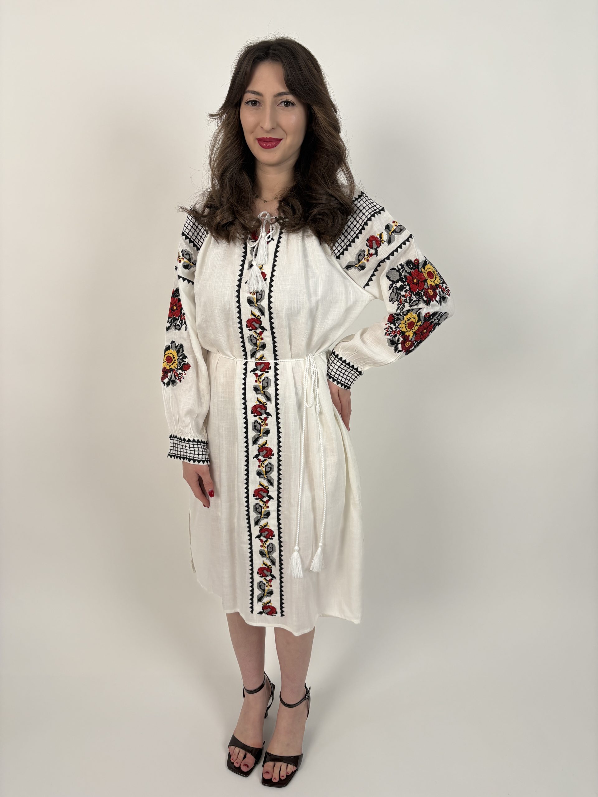 Rochie tradițională femei TM2197 motive florale - XXL