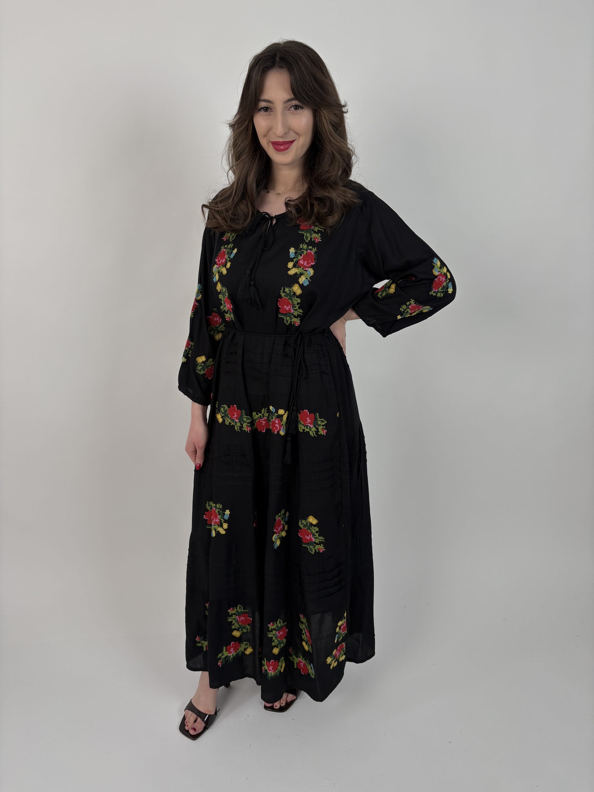 Rochie tradițională femei TM2223 *motive florale* - XL