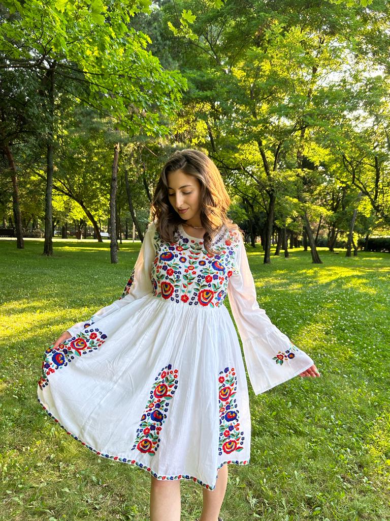 Rochie tradițională femei TM234 - motive florale - S