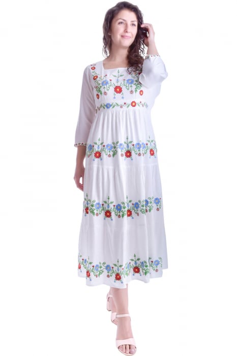 Rochie traditionala maxi alba cu motiv floral multicolor Sanziana