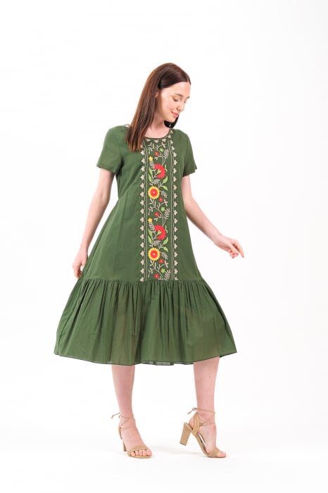 Rochie verde boho chic cu broderie florala