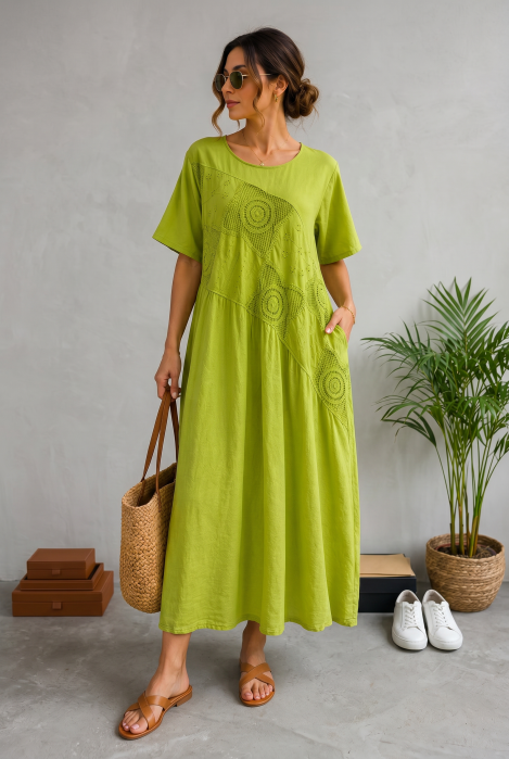 Rochie verde crud, oversize, cu taietura oblica si broderie, din in si jerseu