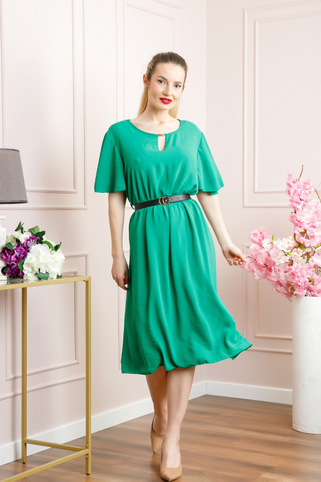Rochie verde smarald clos cu curea in talie