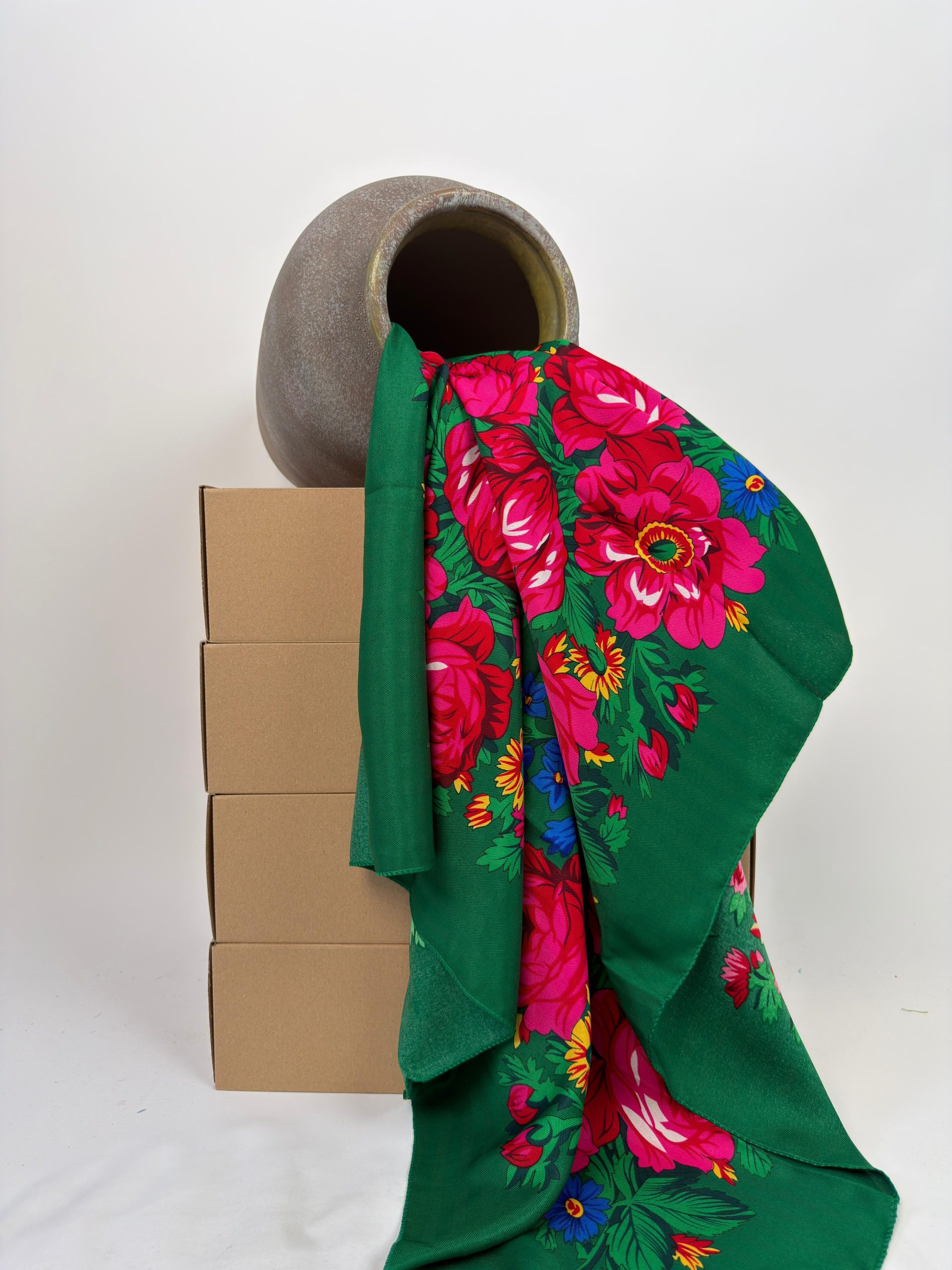 Șal cu imprimeu floral distinctiv TM2328