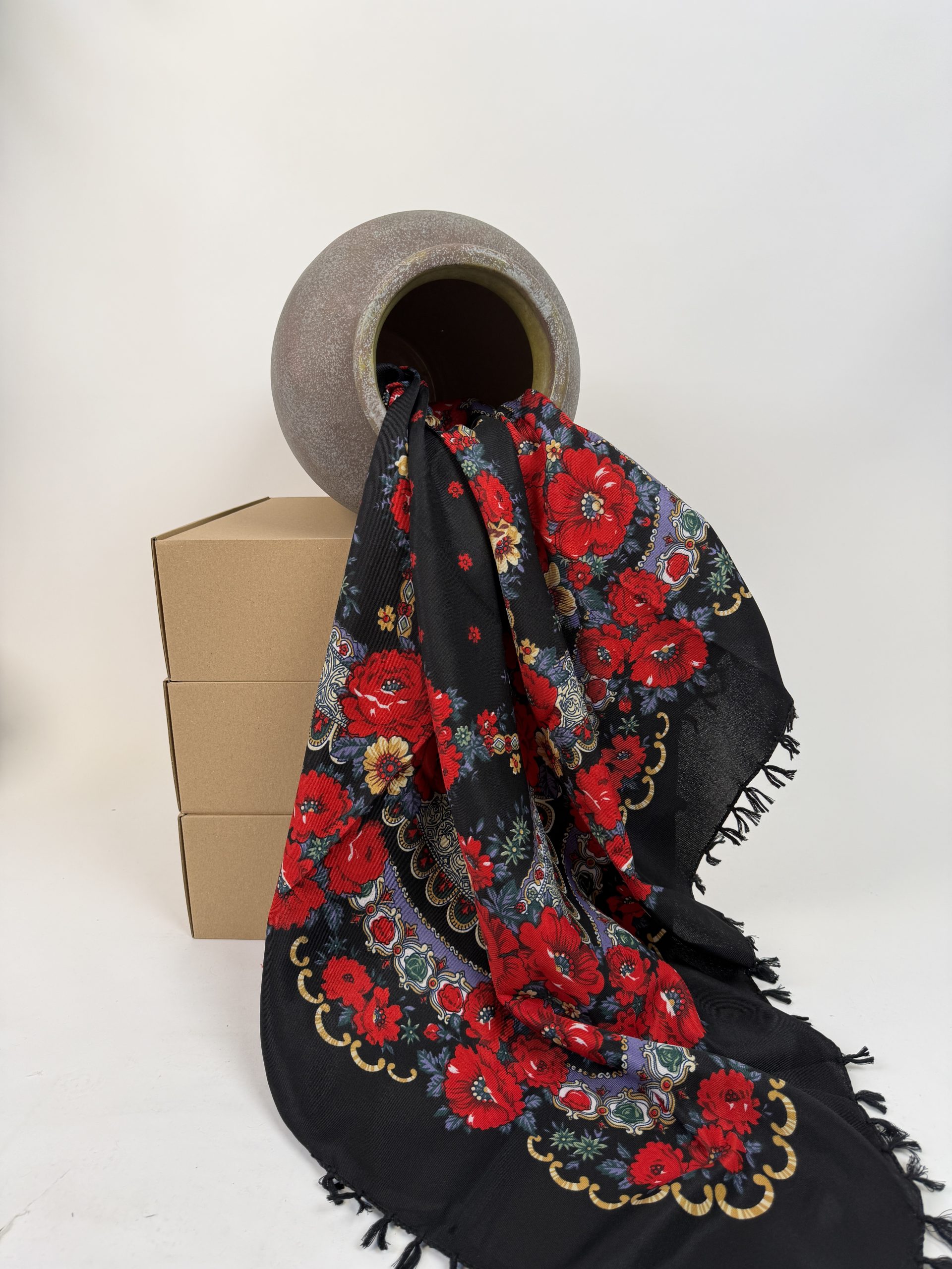 Șal cu imprimeu floral distinctiv TM2373