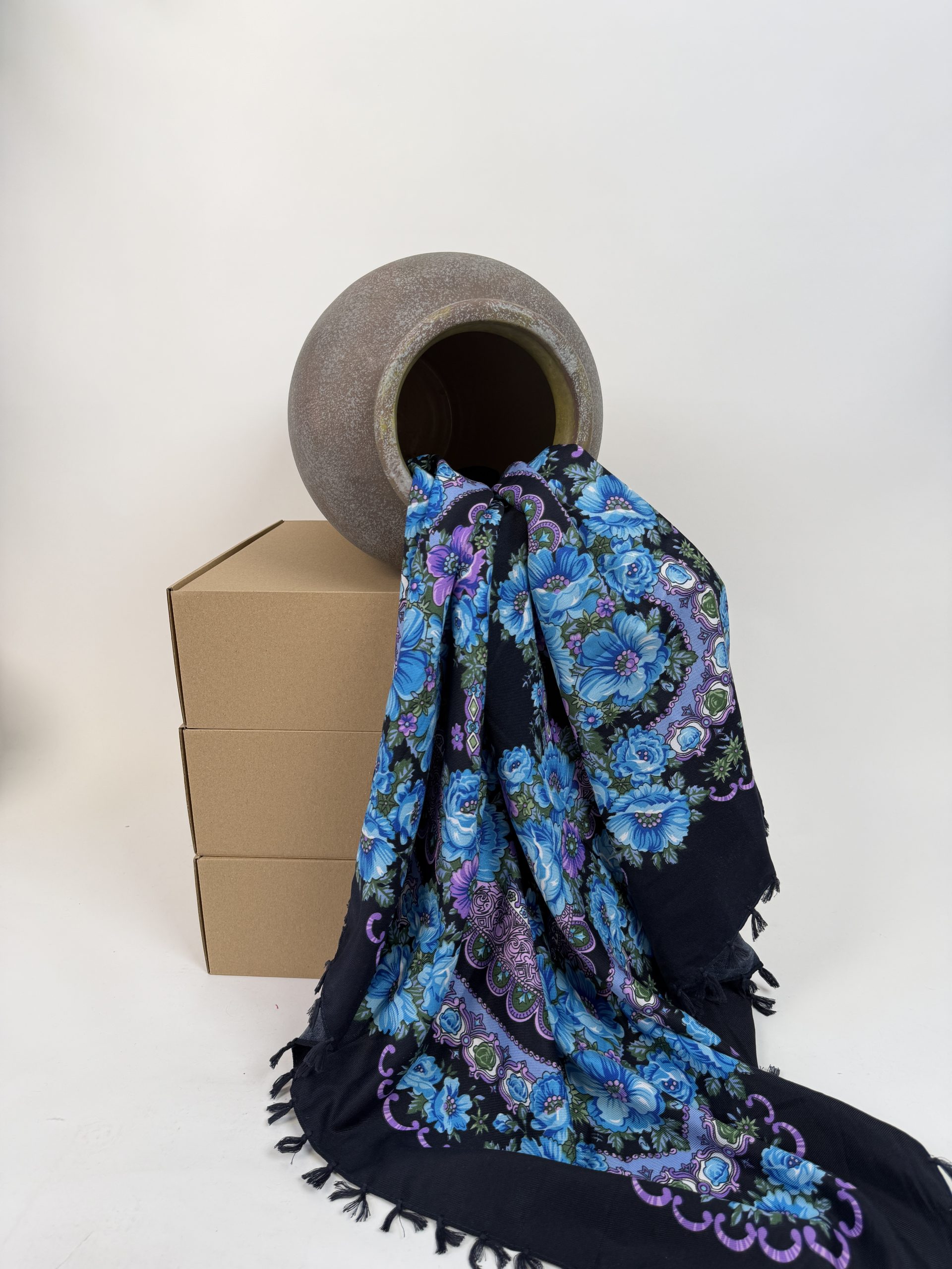 Șal cu imprimeu floral distinctiv TM2374