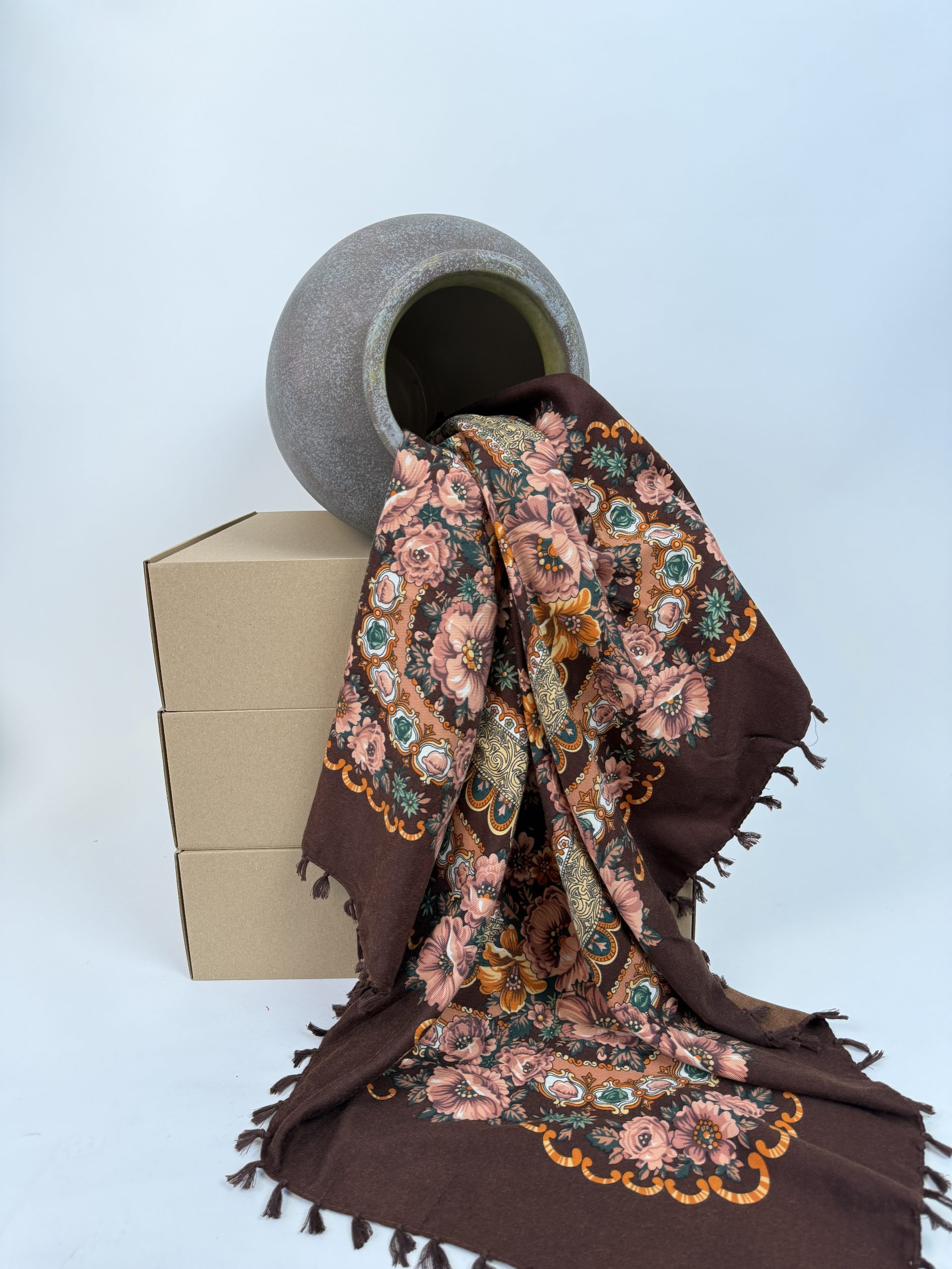 Șal cu imprimeu floral distinctiv TM2375