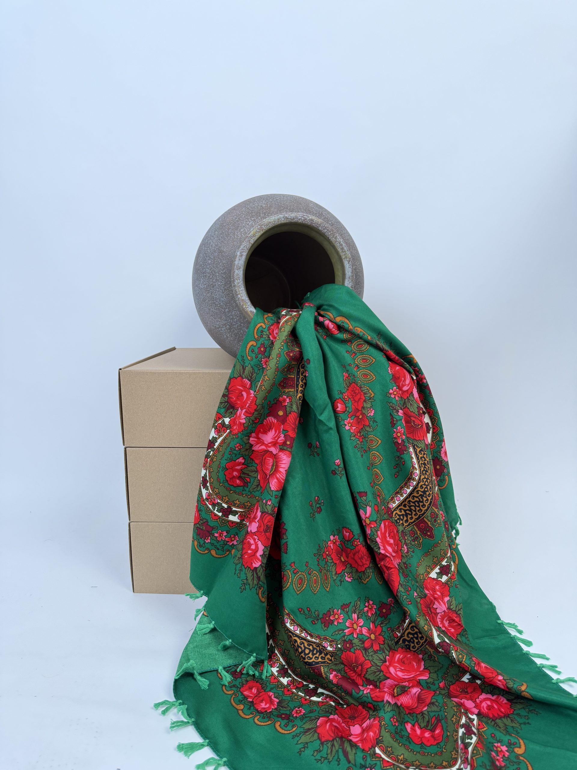 Șal cu imprimeu floral distinctiv TM2415
