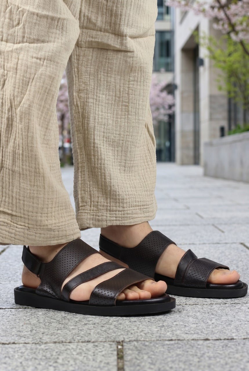 SANDALE BARBATI DIN PIELE NATURALA - TRE BROWN