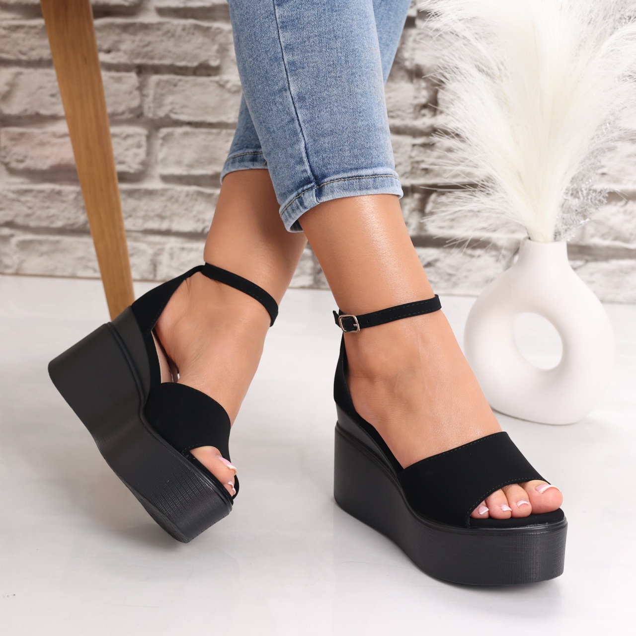 Sandale dama cu platforma Negre din Piele Ecologica Intoarsa Octaia - poza 3