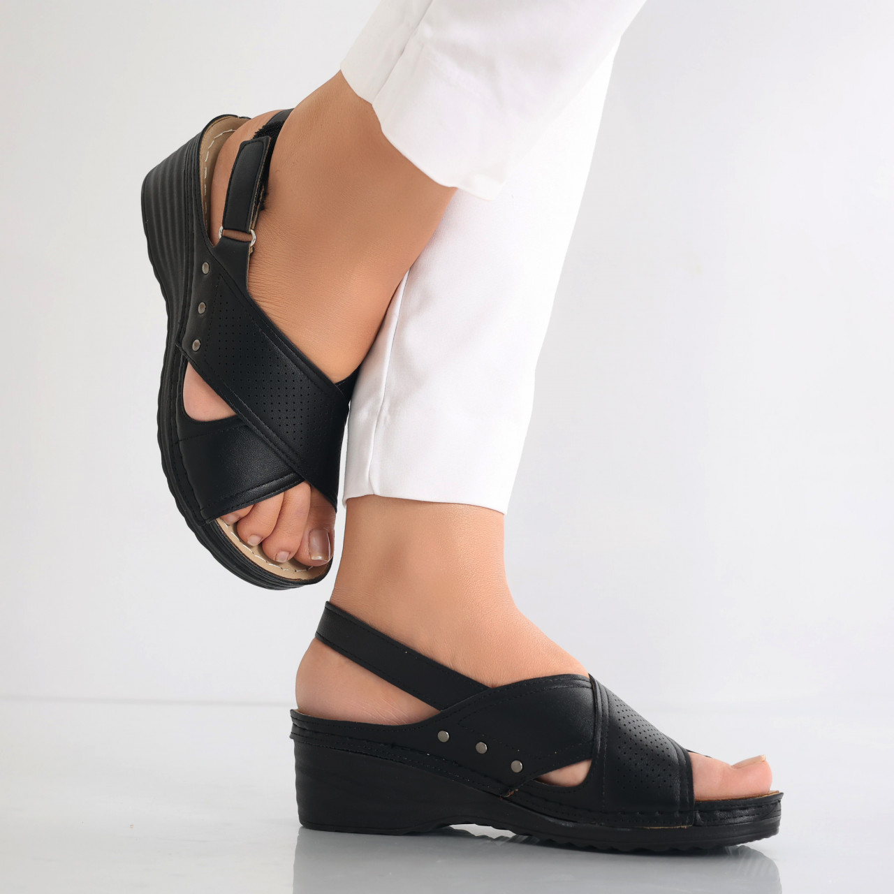 Sandale dama cu platforma Negre din Piele Ecologica Iopil - poza 5