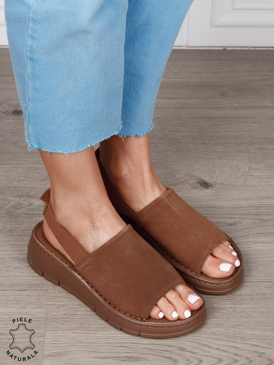 Sandale Damă din Piele Naturală Intoarsa cu Design Modern și Bareta Elastică CRL1805 MARO