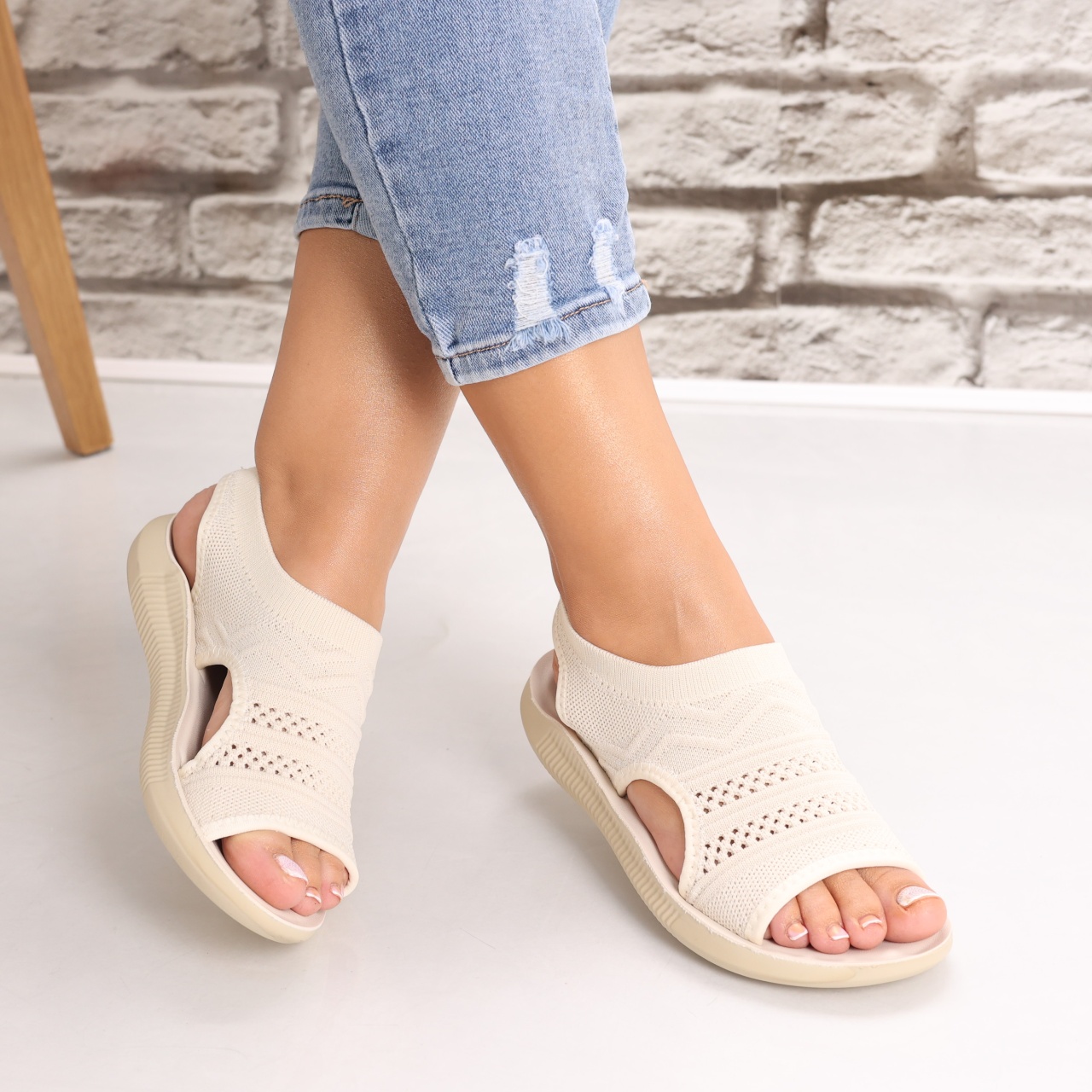 Sandale dama Fara toc Bej din Textil Alesta - poza 4