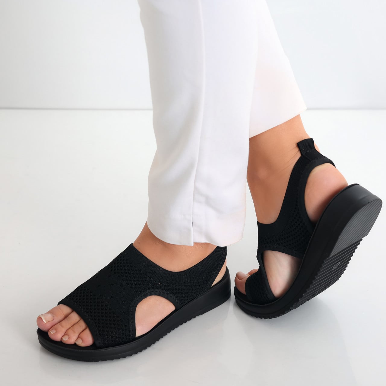 Sandale dama fara toc Negre din Textil Ailana - poza 1