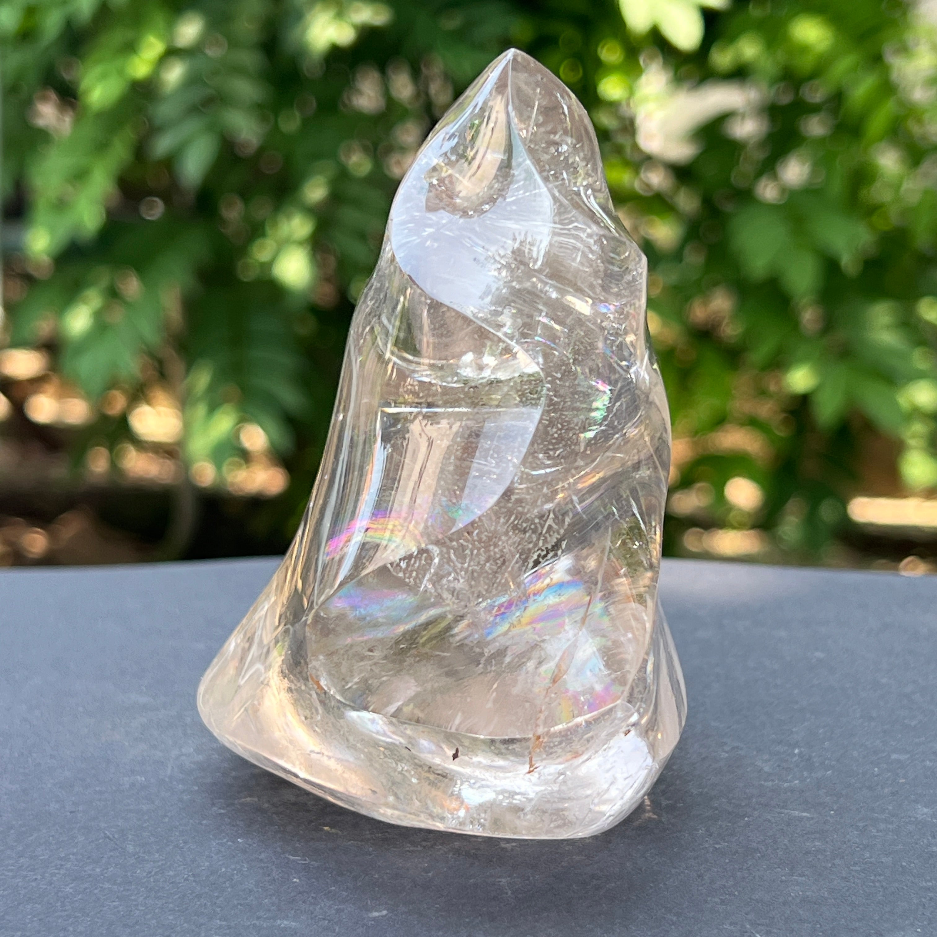 Sculptura din cuart de stanca/cristal incolor forma flacara m1