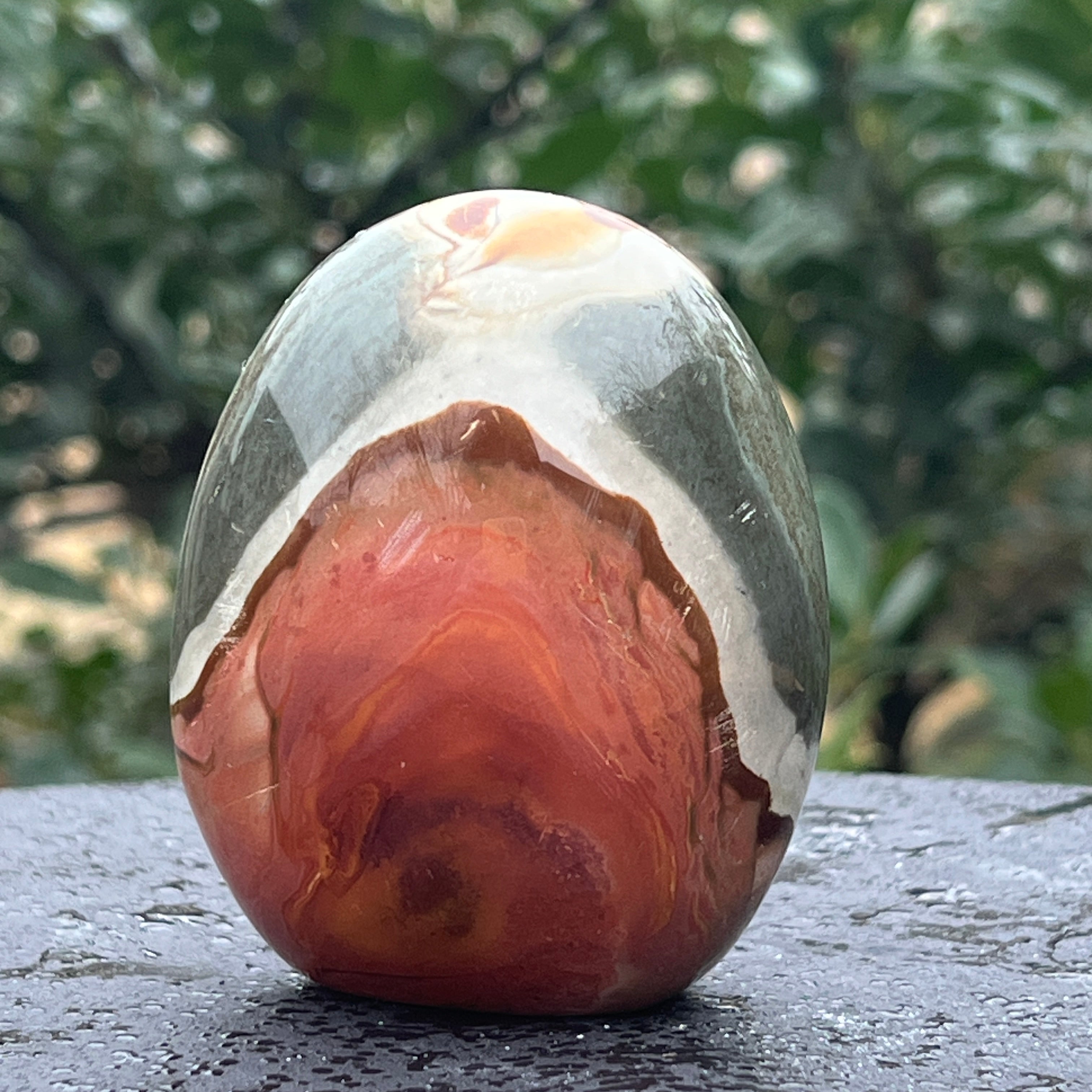 Sculptura jasp policrom din Madagascar model 21