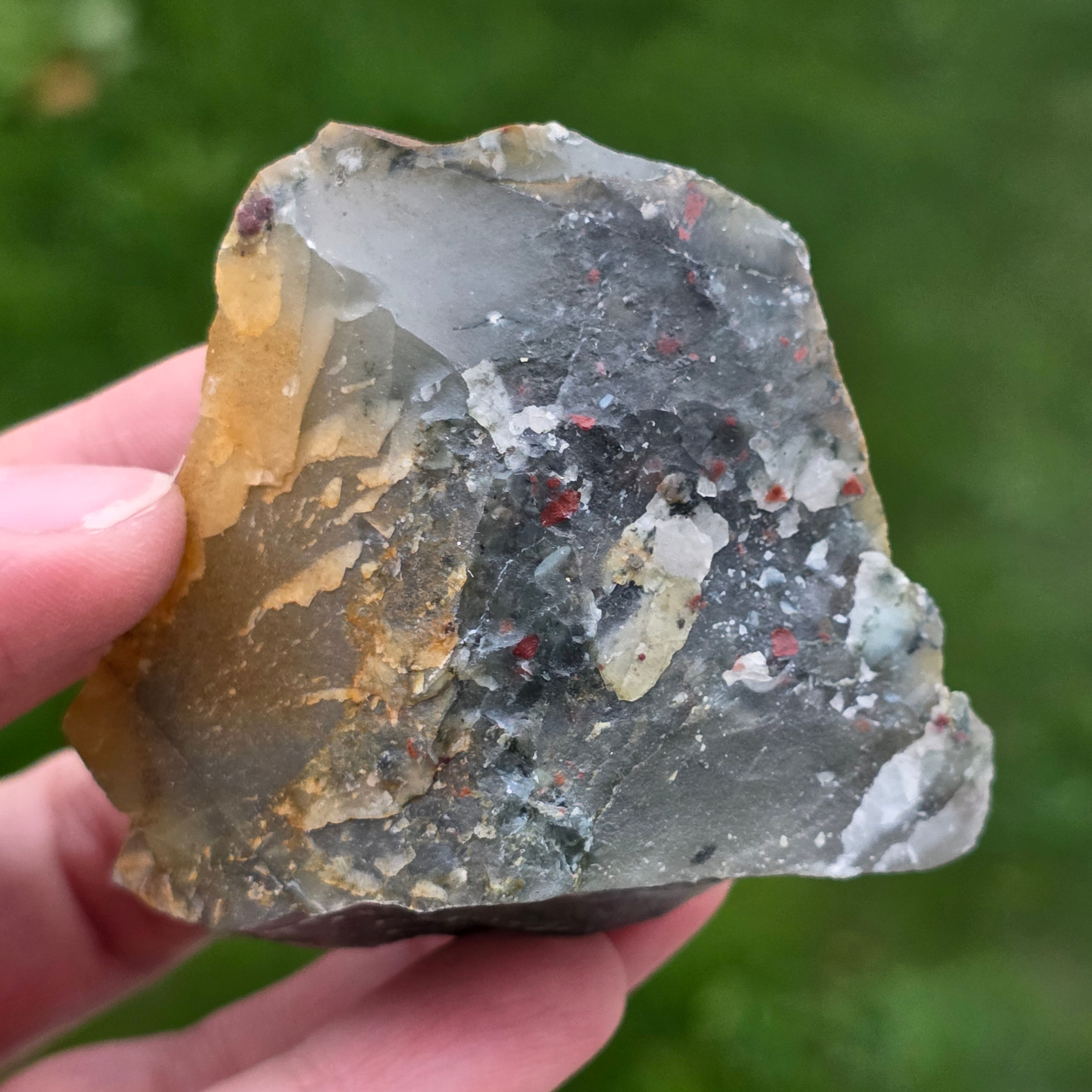 Seftonit piatra sangelui bruta model 16