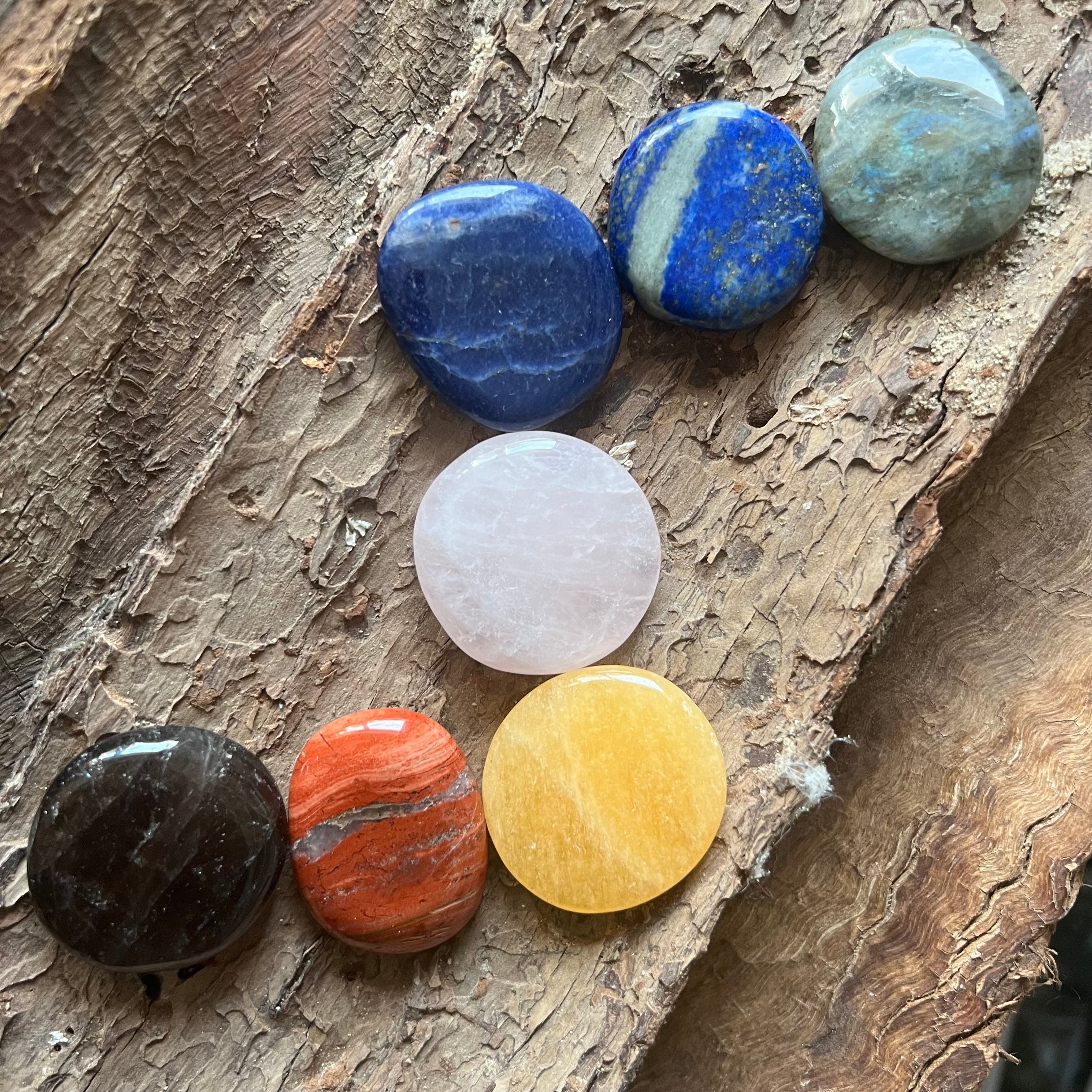 Set 7 chakre palmstones pietre meditatie m2