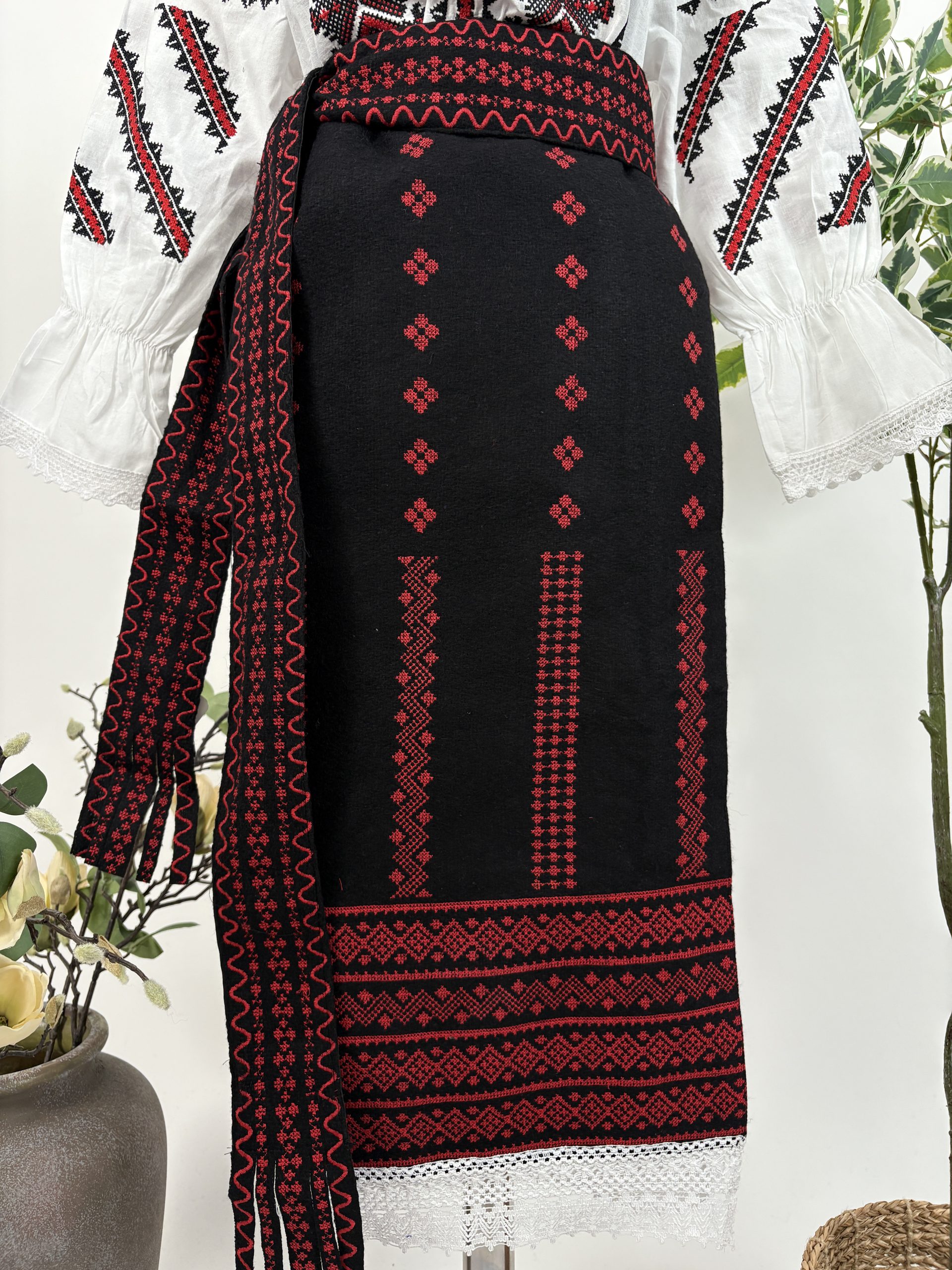 Set catrință și brâu TM2271 -motive geometrice-