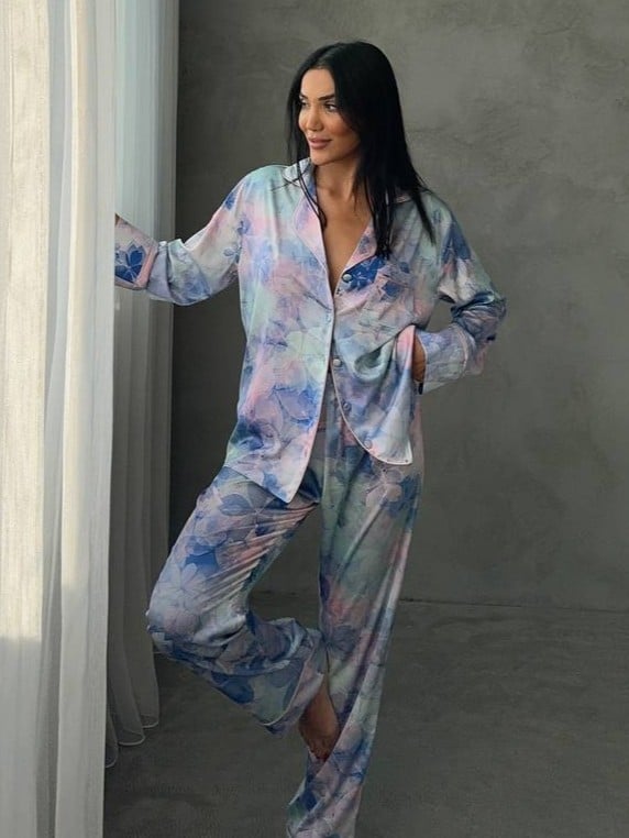 Set pijama dama din doua piese, cu nasturi – 2401679, Albastru floral - poza 3