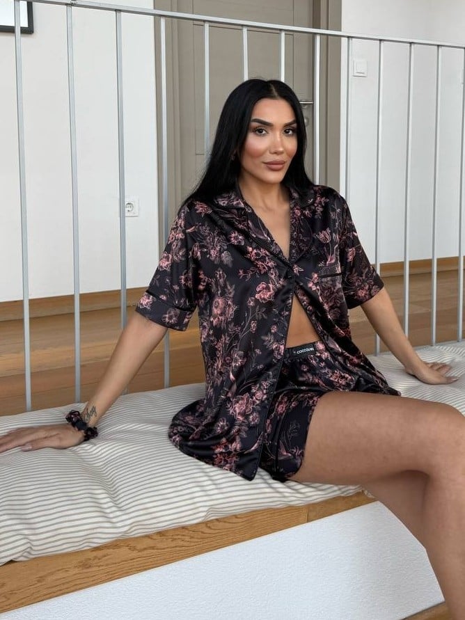 Set pijama dama din doua piese, cu nasturi – 2500092, Dark Blossom - poza 4