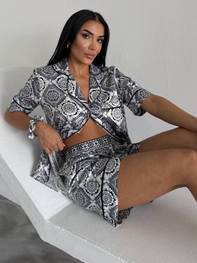 Set pijama dama din doua piese, cu nasturi – 2500162, Black Mosaic - poza 4