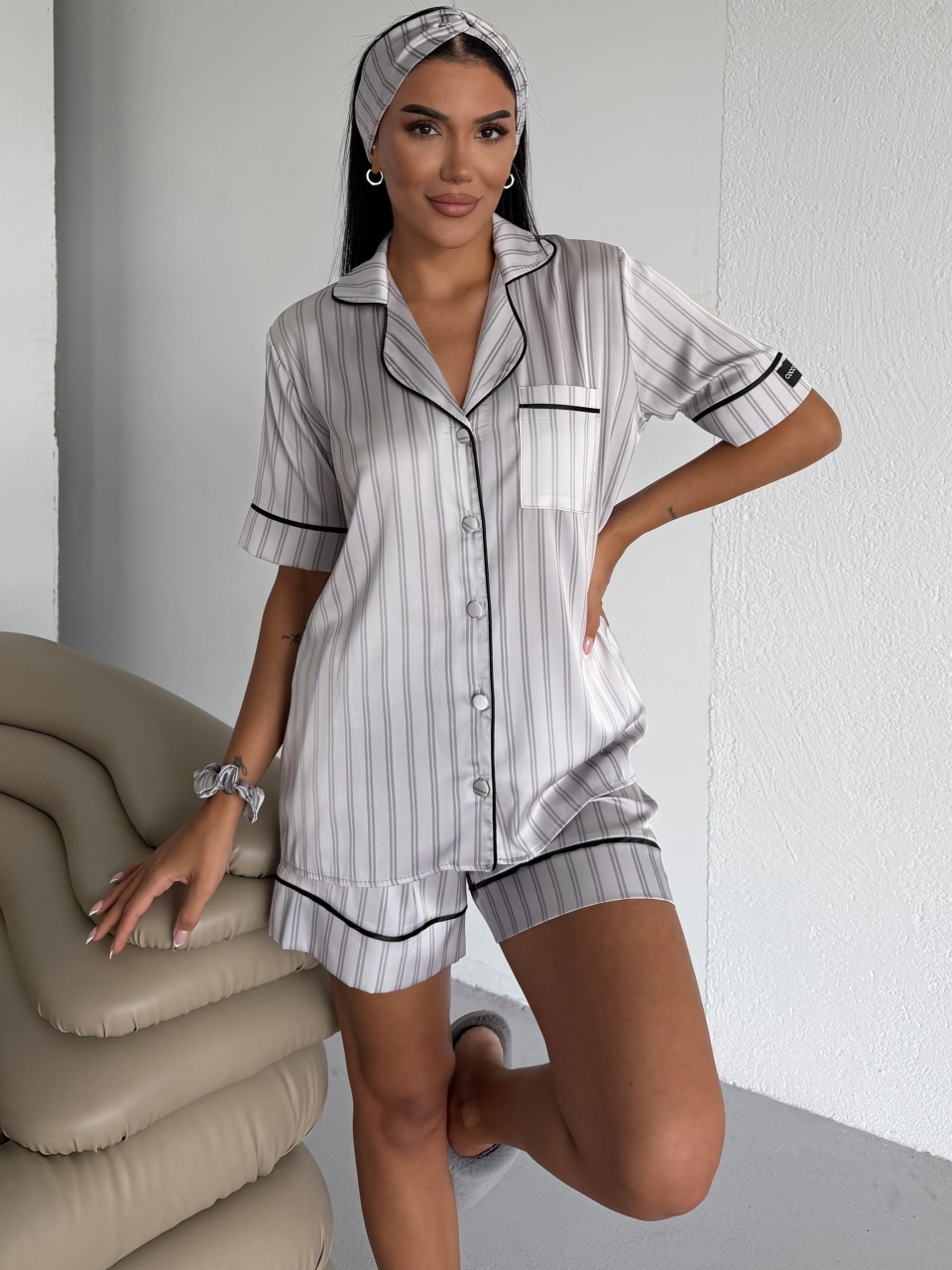 Set pijama dama din doua piese, cu nasturi – 2500167, Gri - poza 5