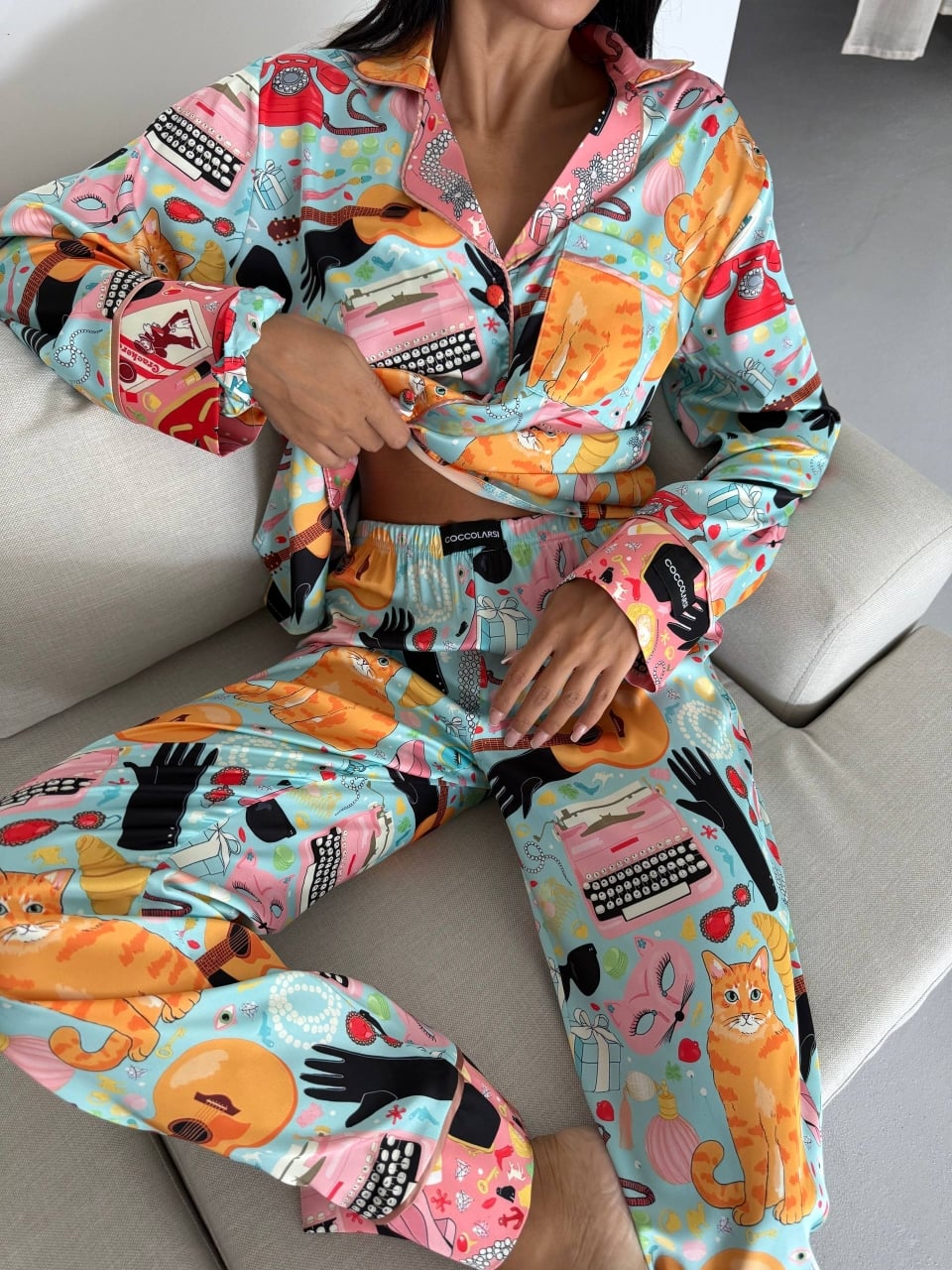 Set pijama dama din doua piese, cu nasturi – 2500261, Multicolor - poza 1