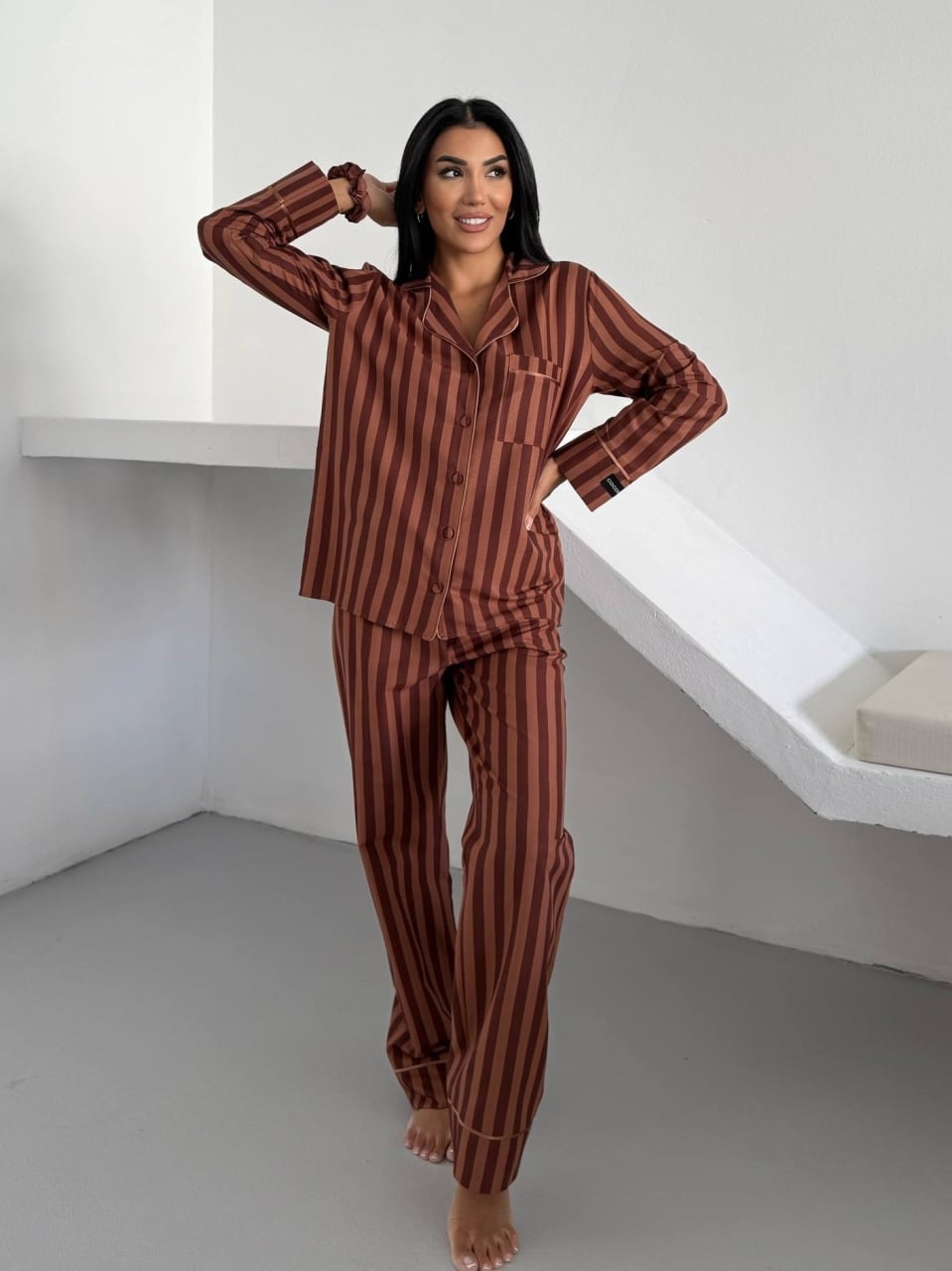Set pijama dama din doua piese, cu nasturi – 2500292, Maro - poza 1