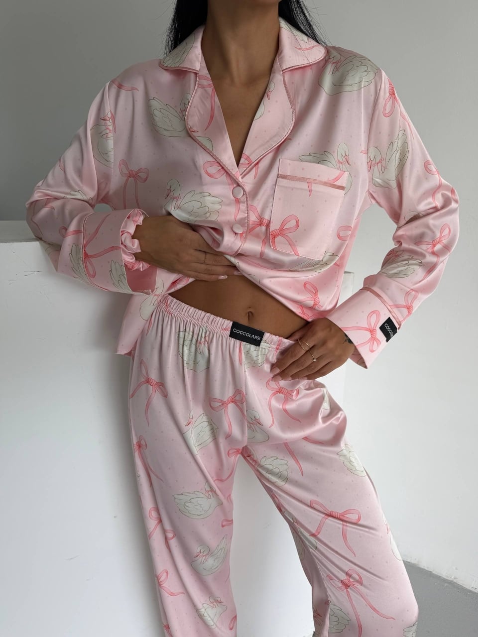 Set pijama dama din doua piese, cu nasturi – 2500341, Roz cu fundite - poza 5