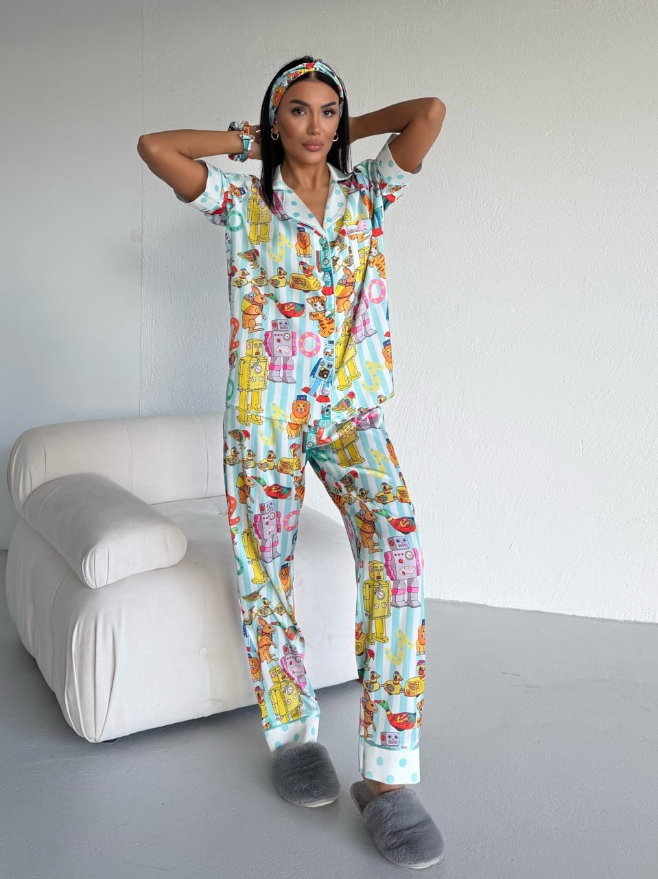 Set pijama dama din doua piese, cu nasturi – 2500373, Imprimeu multicolor - poza 1