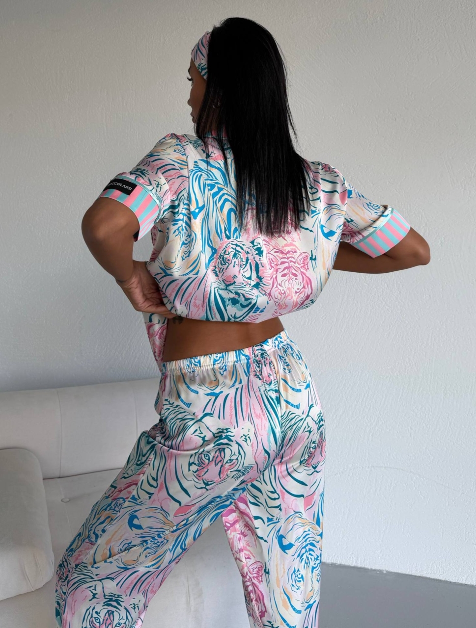 Set pijama dama din doua piese, cu nasturi – 2500382, Mint Tiger Vibe - poza 4