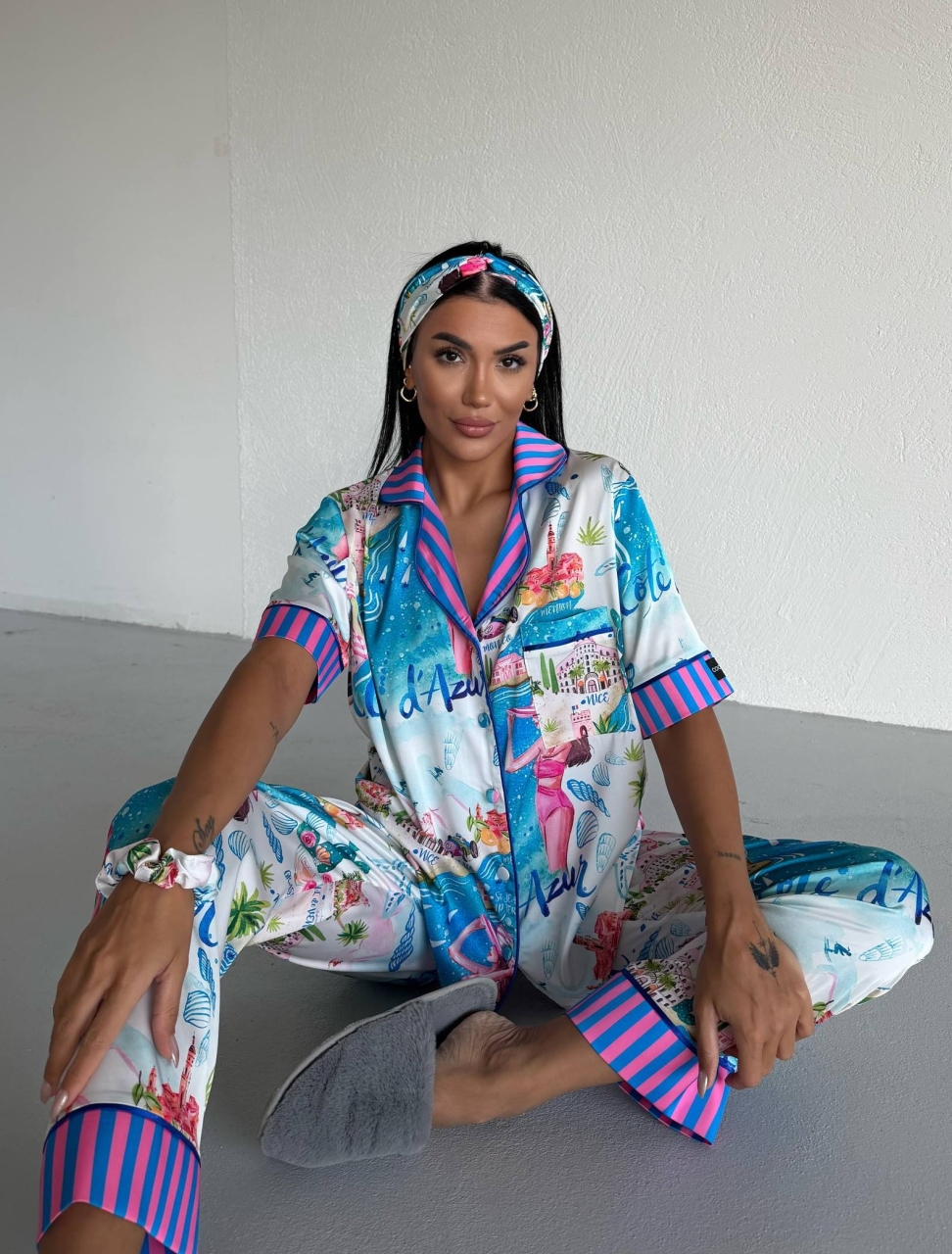 Set pijama dama din doua piese, cu nasturi – 2500383, Riviera Vibes - poza 4