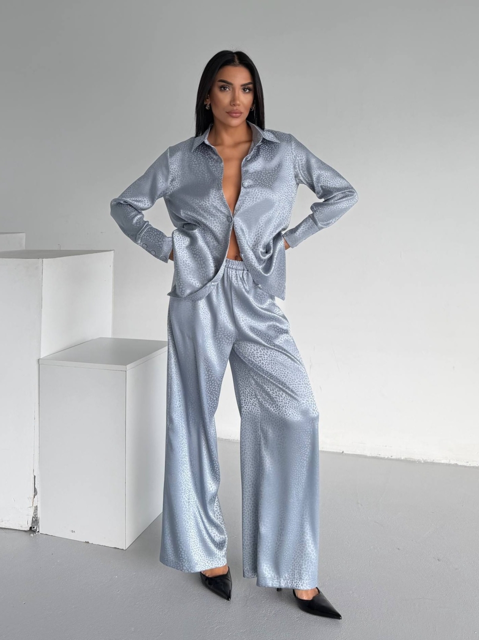 Set pijama dama din doua piese, cu nasturi – 2500407, Gri - poza 2