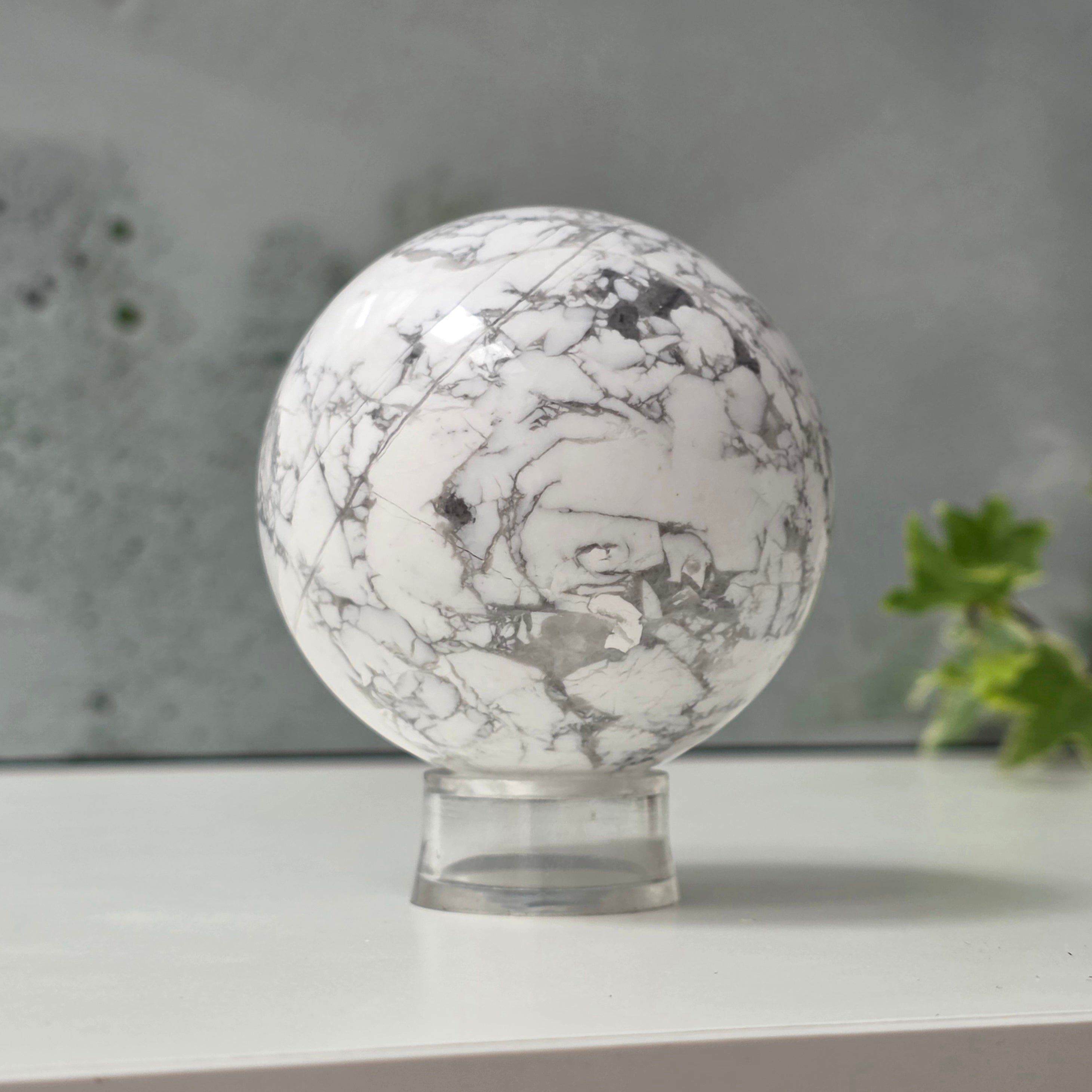 Sfera howlit alb model L2