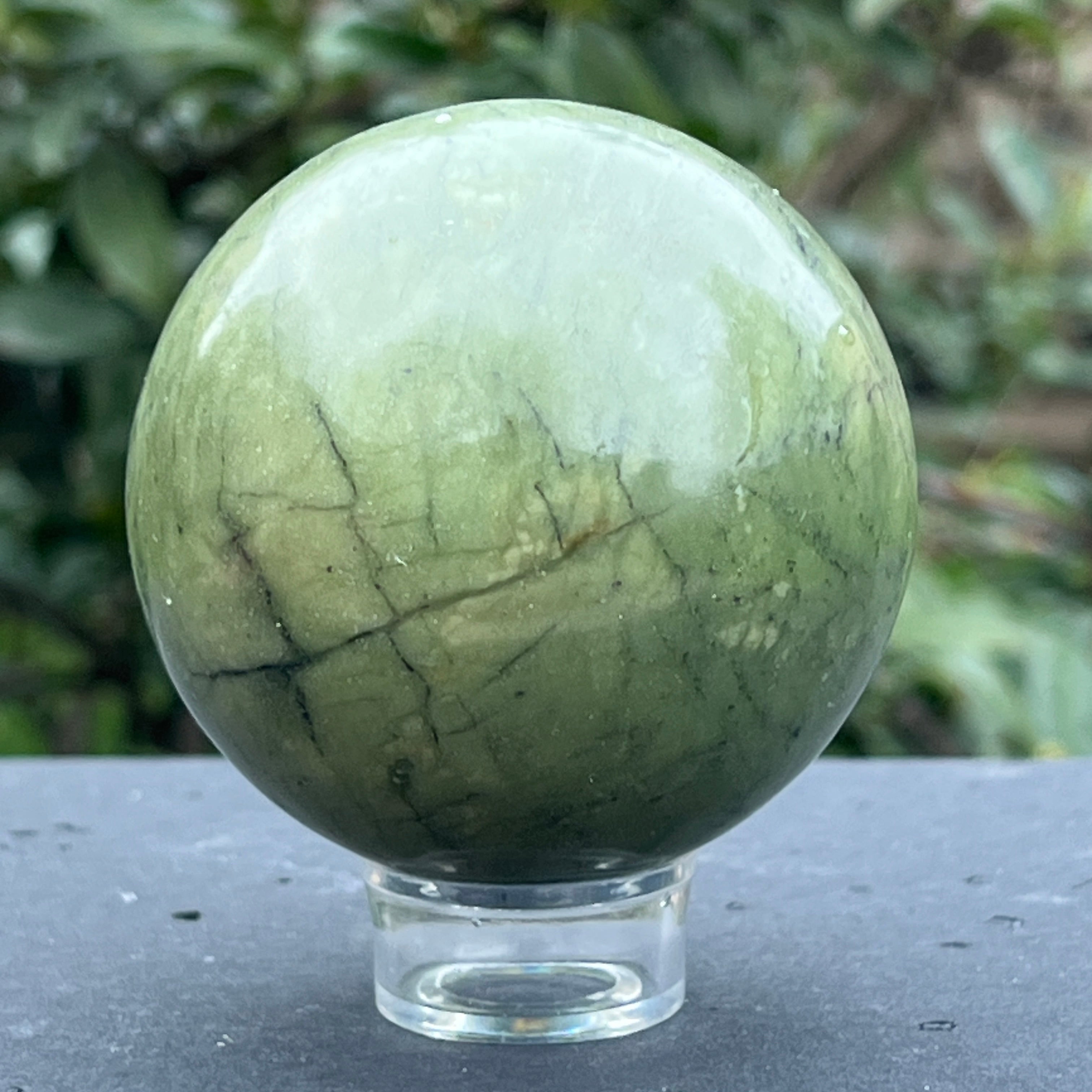 Sfera jad verde nefrit din Pakistan model 1