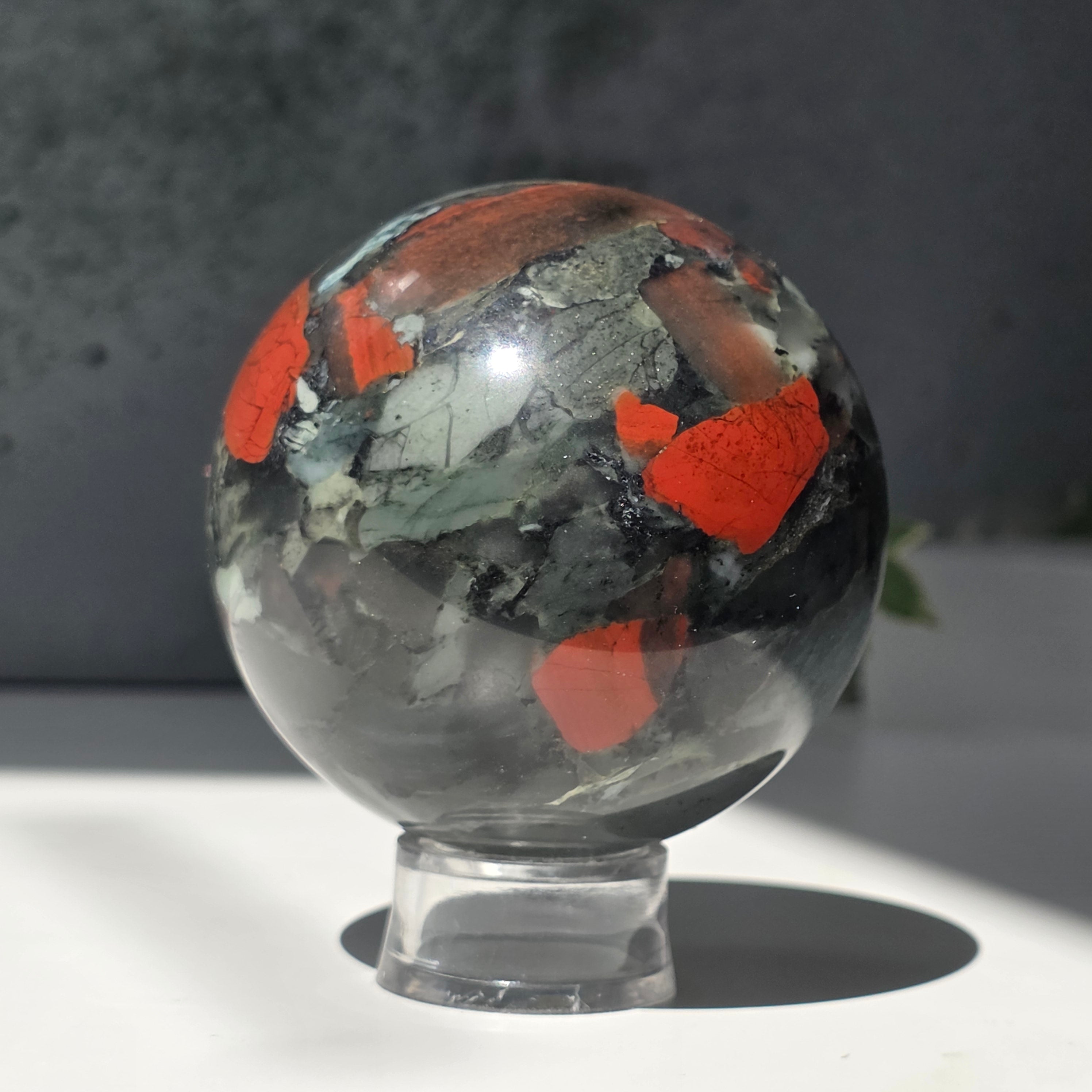 Sfera seftonit piatra sangelui | Model 12