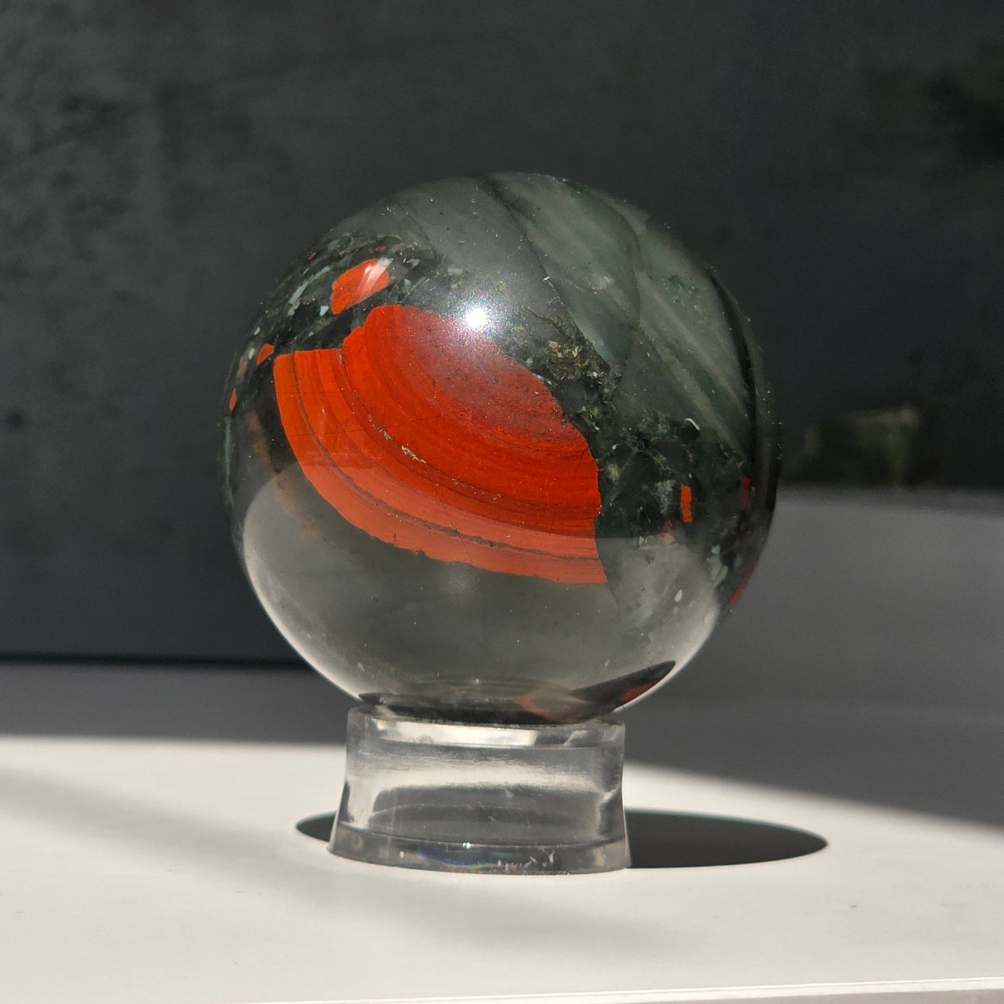 Sfera seftonit piatra sangelui | Model 13