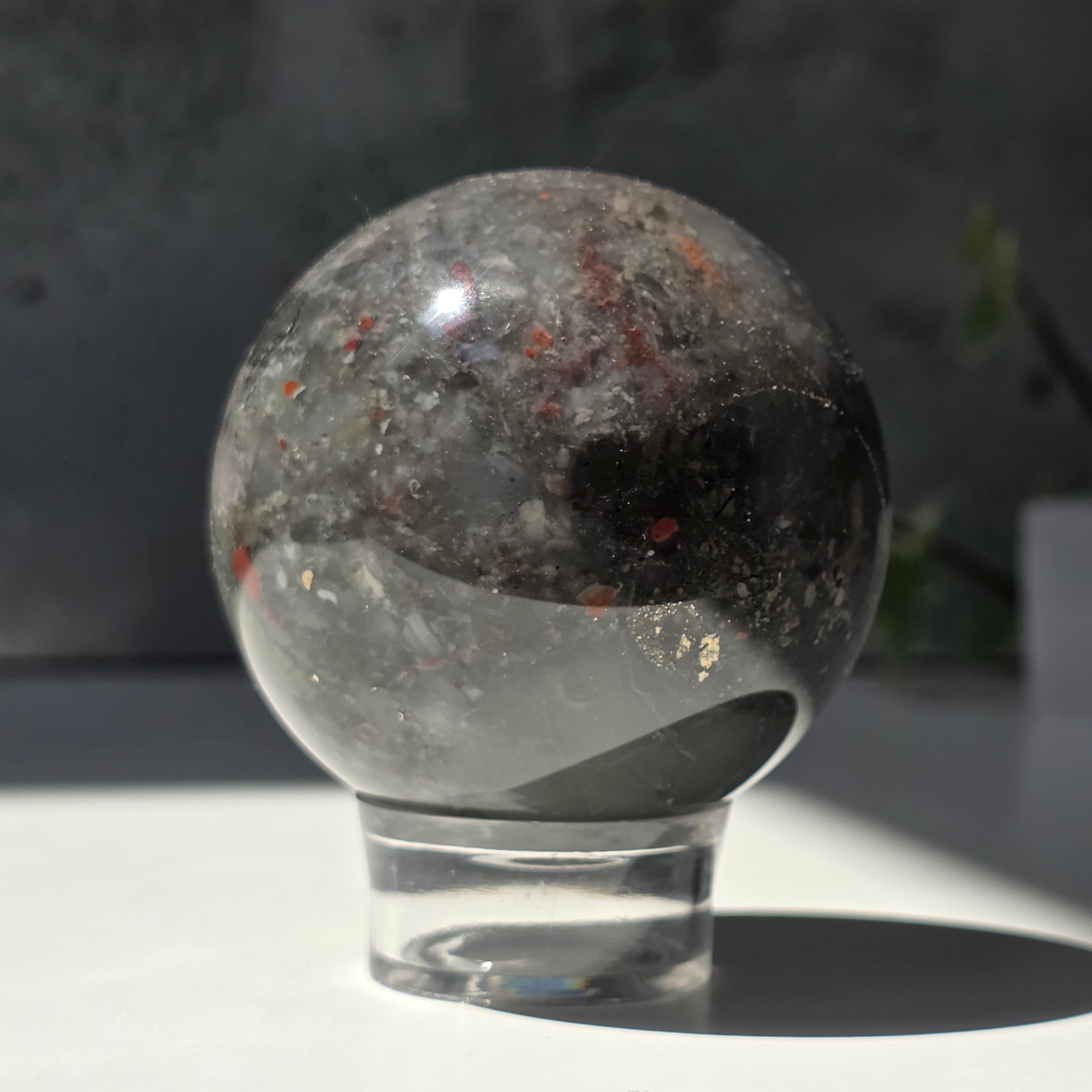 Sfera seftonit piatra sangelui model 3