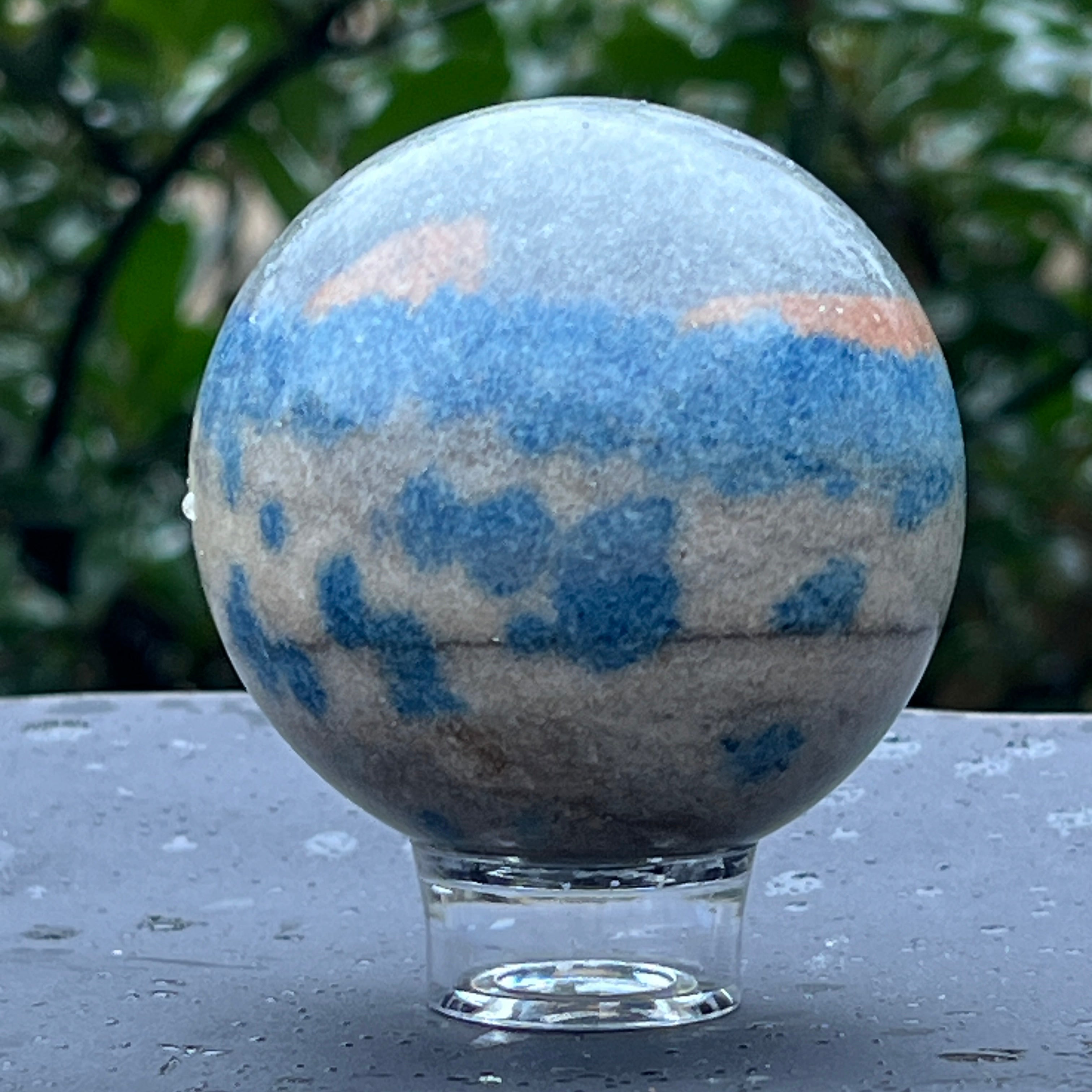 Sfera spinel albastru Madagascar model 2