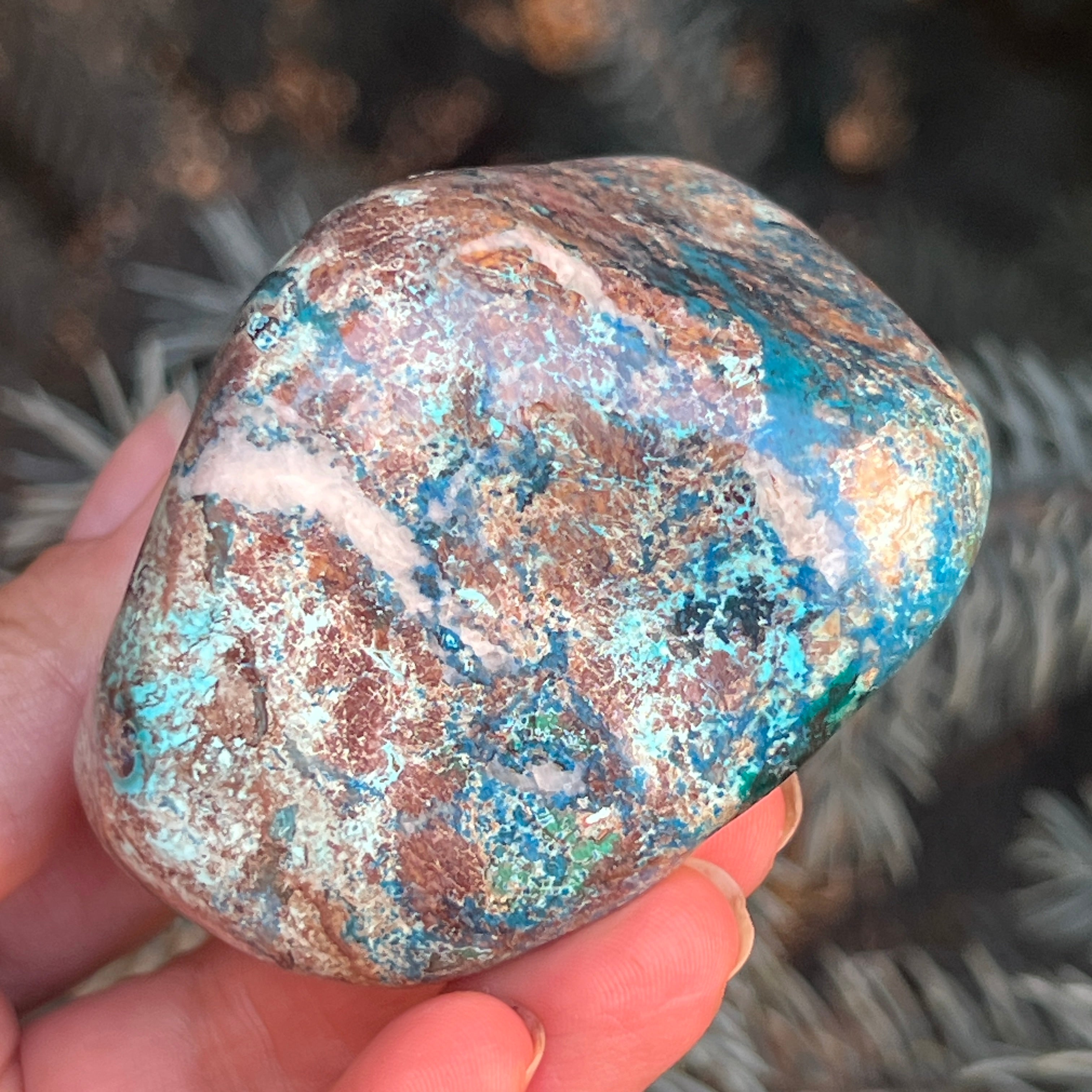 Shattuckite forma libera/palmstone m6
