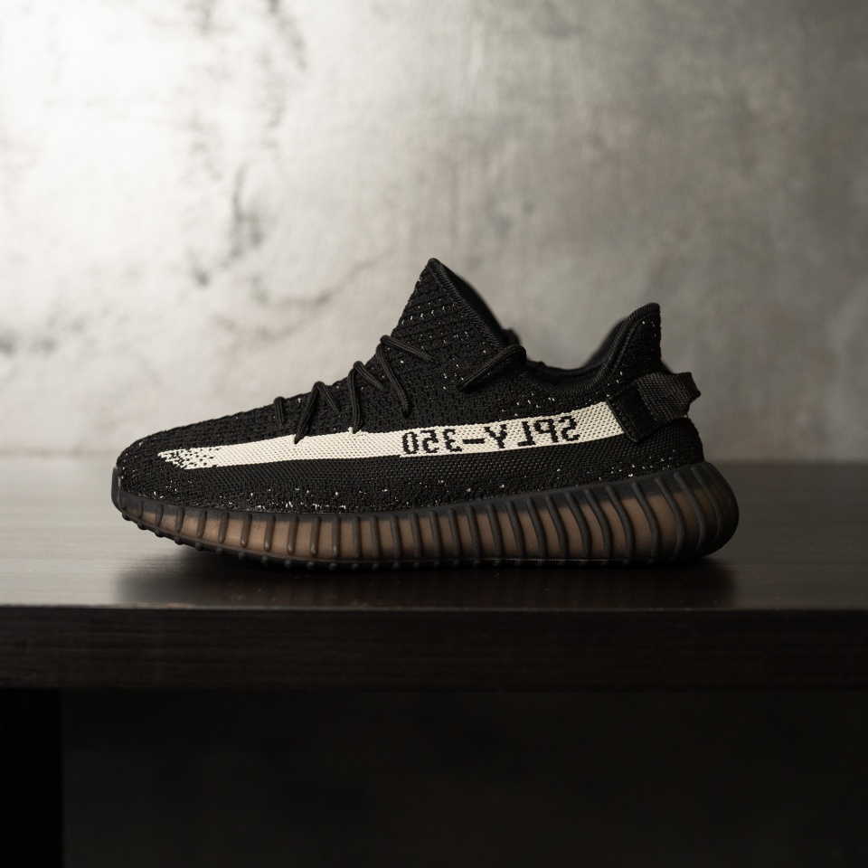 SNEAKERS BARBATI YEEZY SPLY-350 STREETWEAR BLACK-BEIGE ABYZ19(103-1) (MĂRIME: 36)