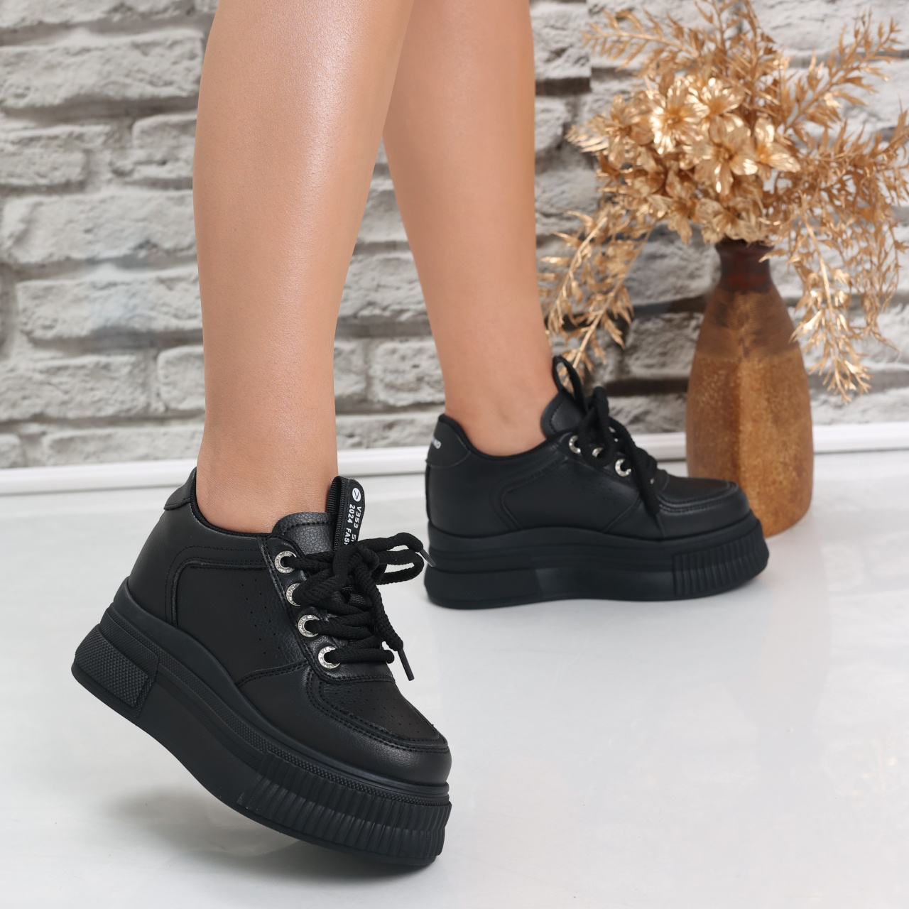 Sneakers dama cu platforma Negri din Piele Ecologica Laron - poza 4