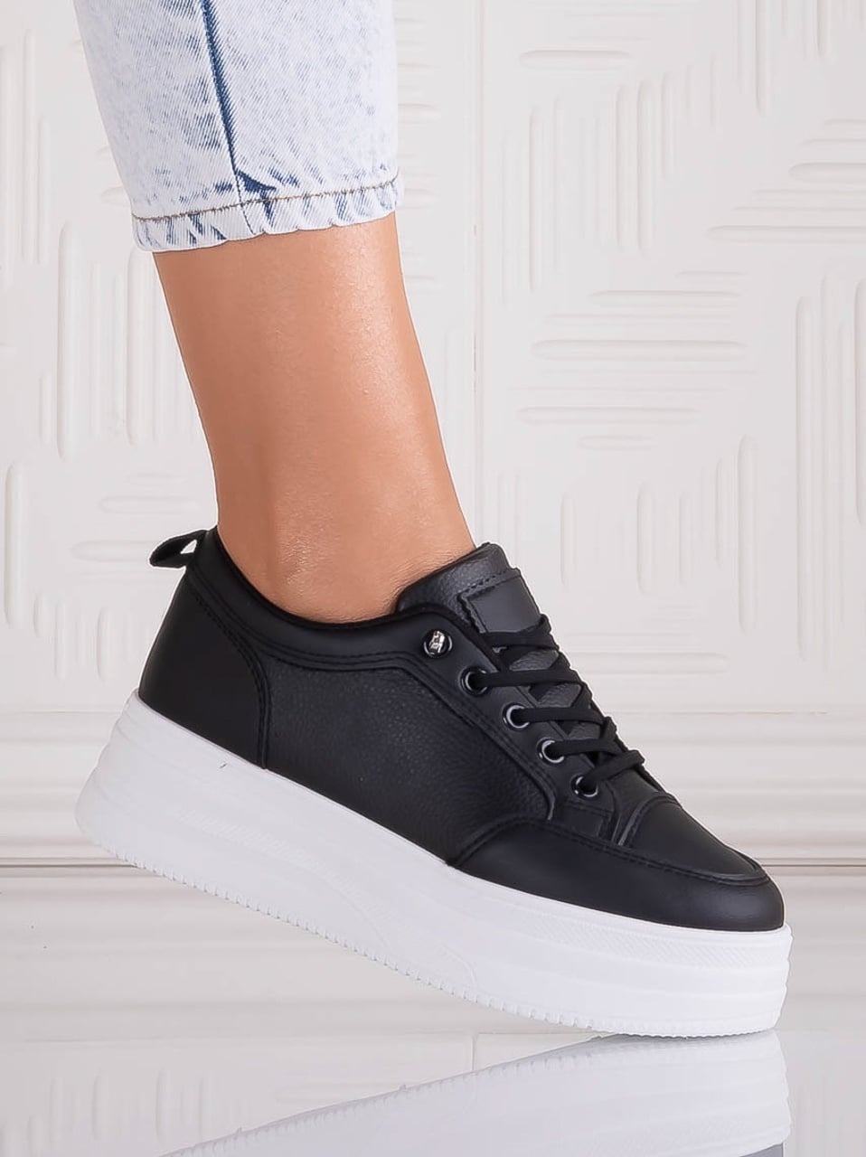 Sneakers dama cu platforma Negri din Piele Ecologica Temisa - poza 1