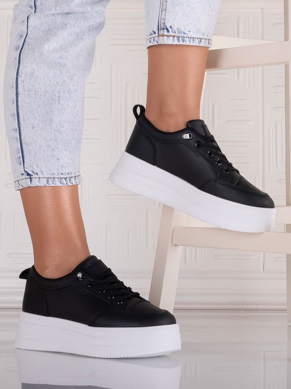 Sneakers dama cu platforma Negri din Piele Ecologica Temisa - poza 2