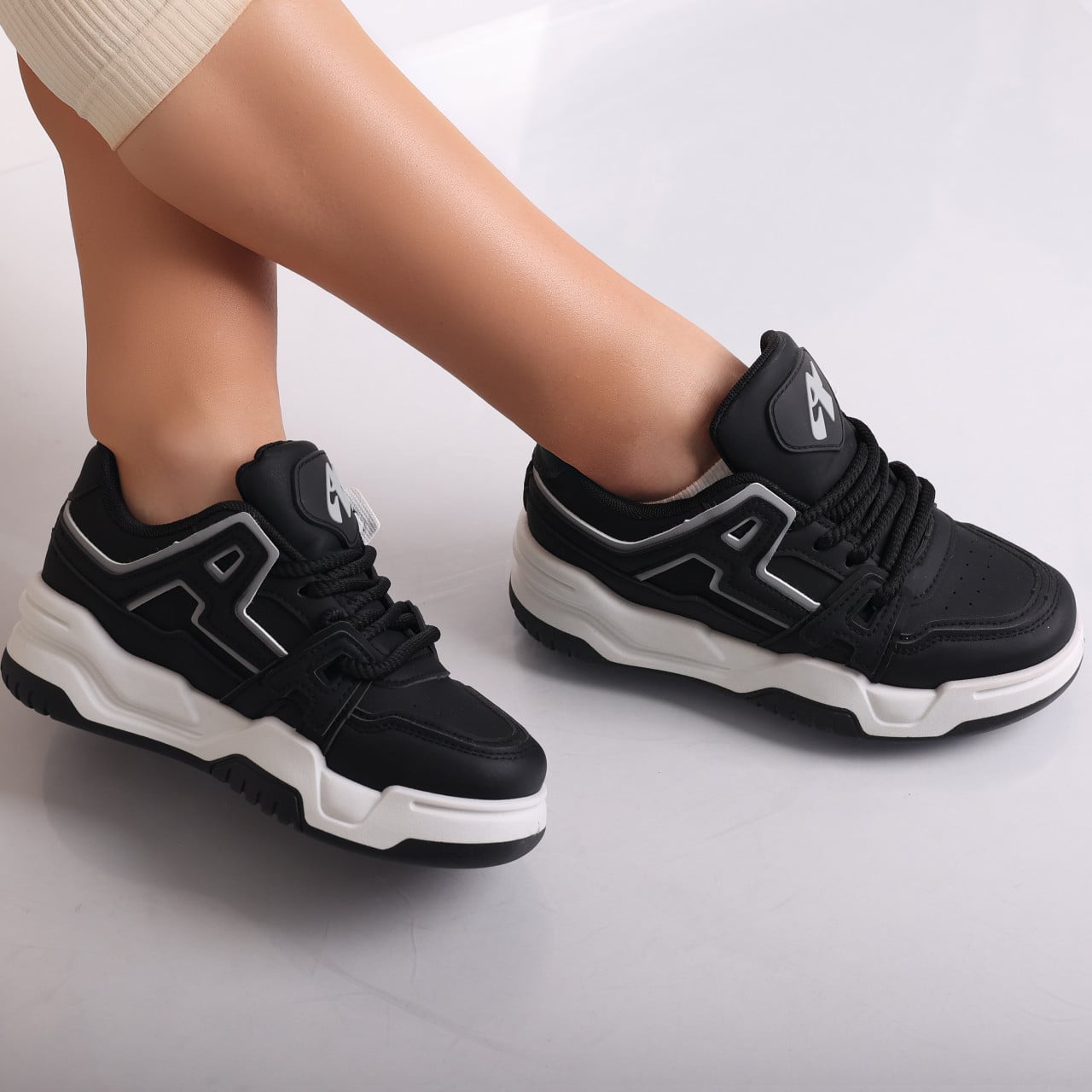 Sneakers dama Negri din Piele Ecologica Yuridia - poza 5