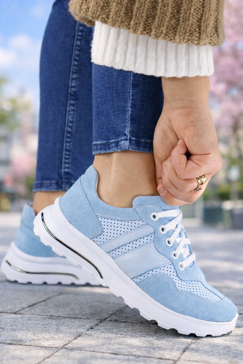 Sneakers din Piele Albastri cu Siret - SUET BLU