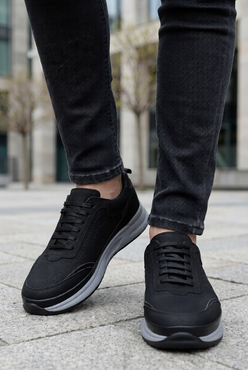 Sneakers din Piele Neagra Nubuk - FICO BLACK