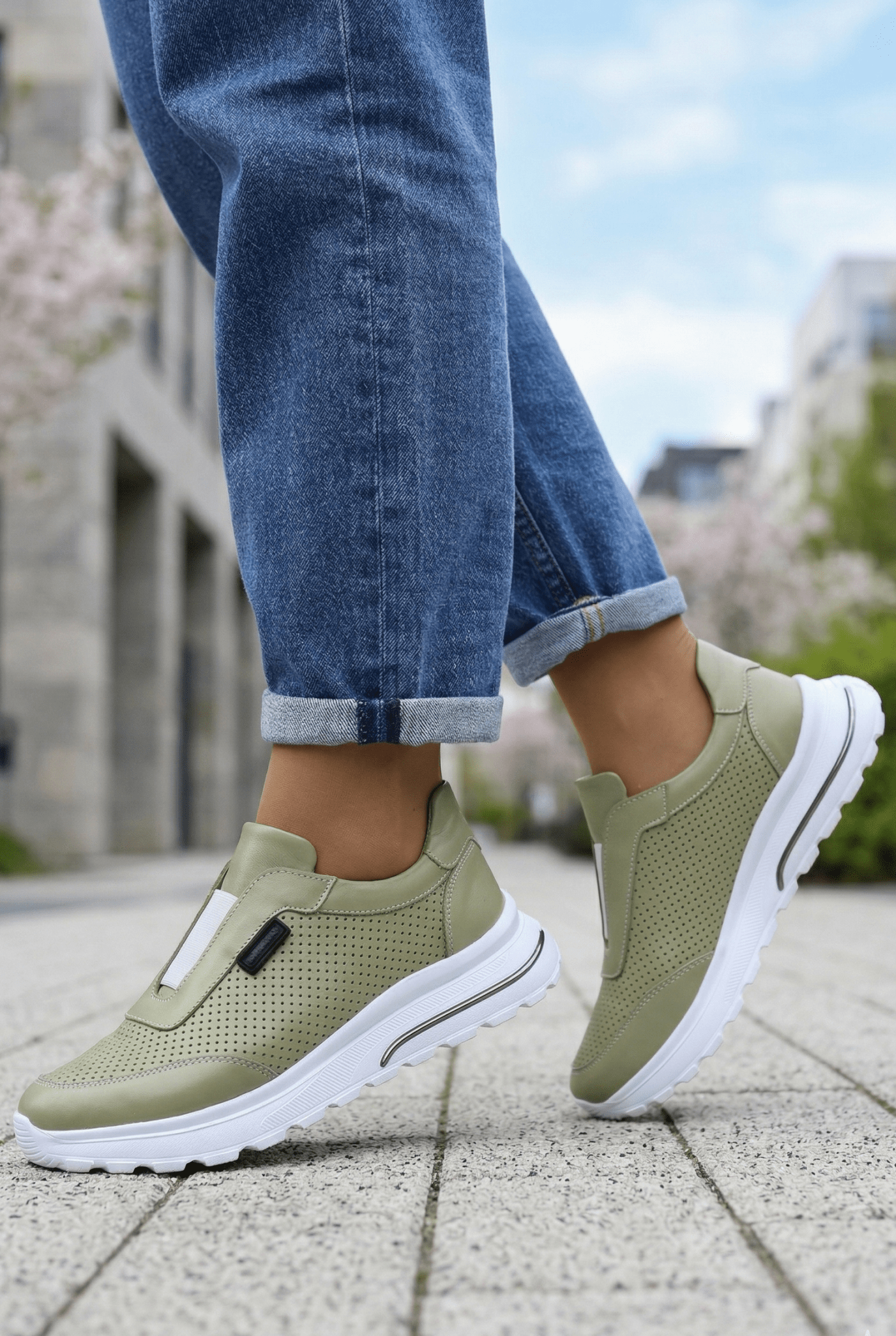Sneakers Slip-On din Piele Verde cu Elastic - TYA AVOCADO